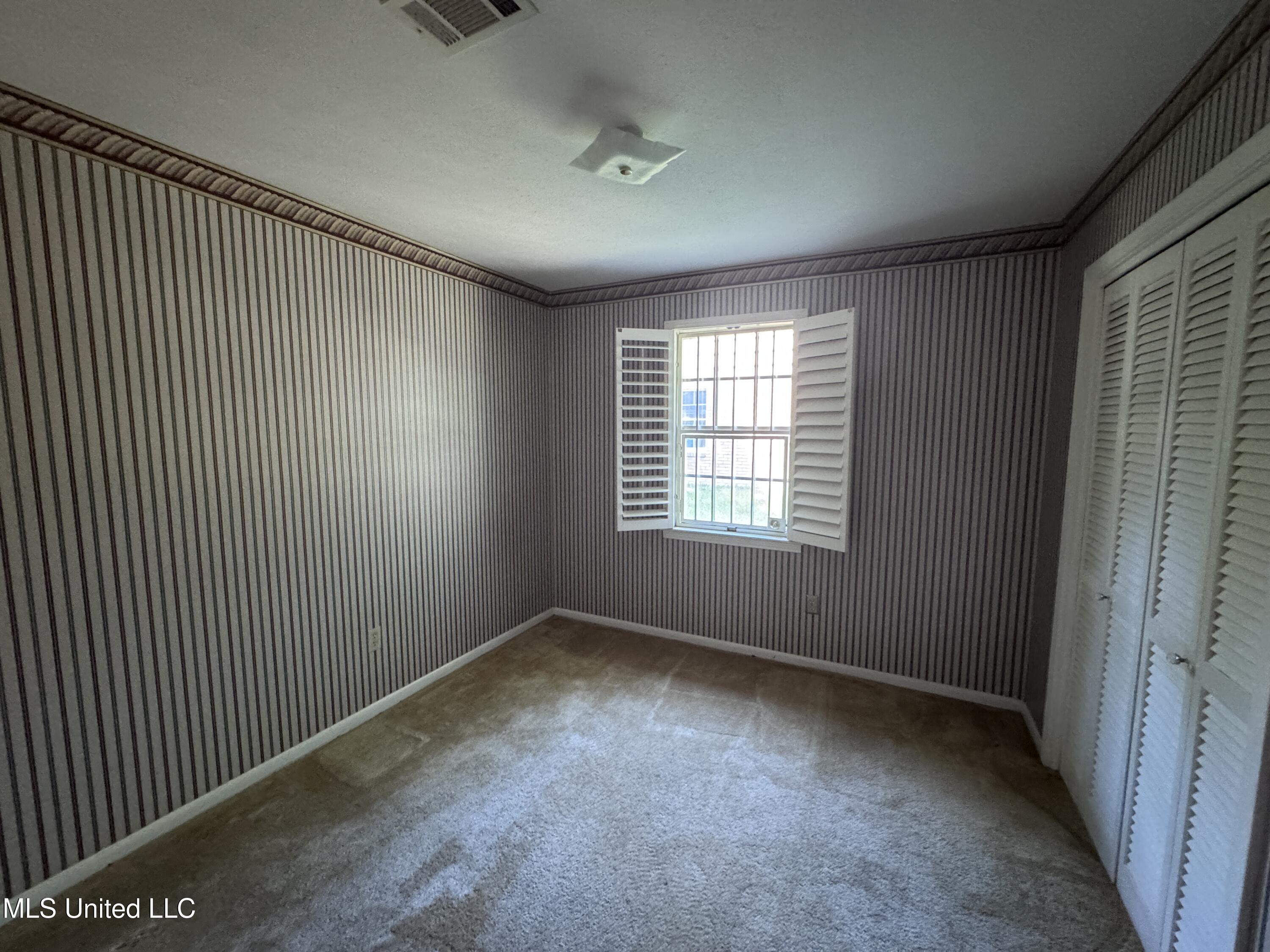 5120 Shirlwood Drive, Jackson, Mississippi image 12