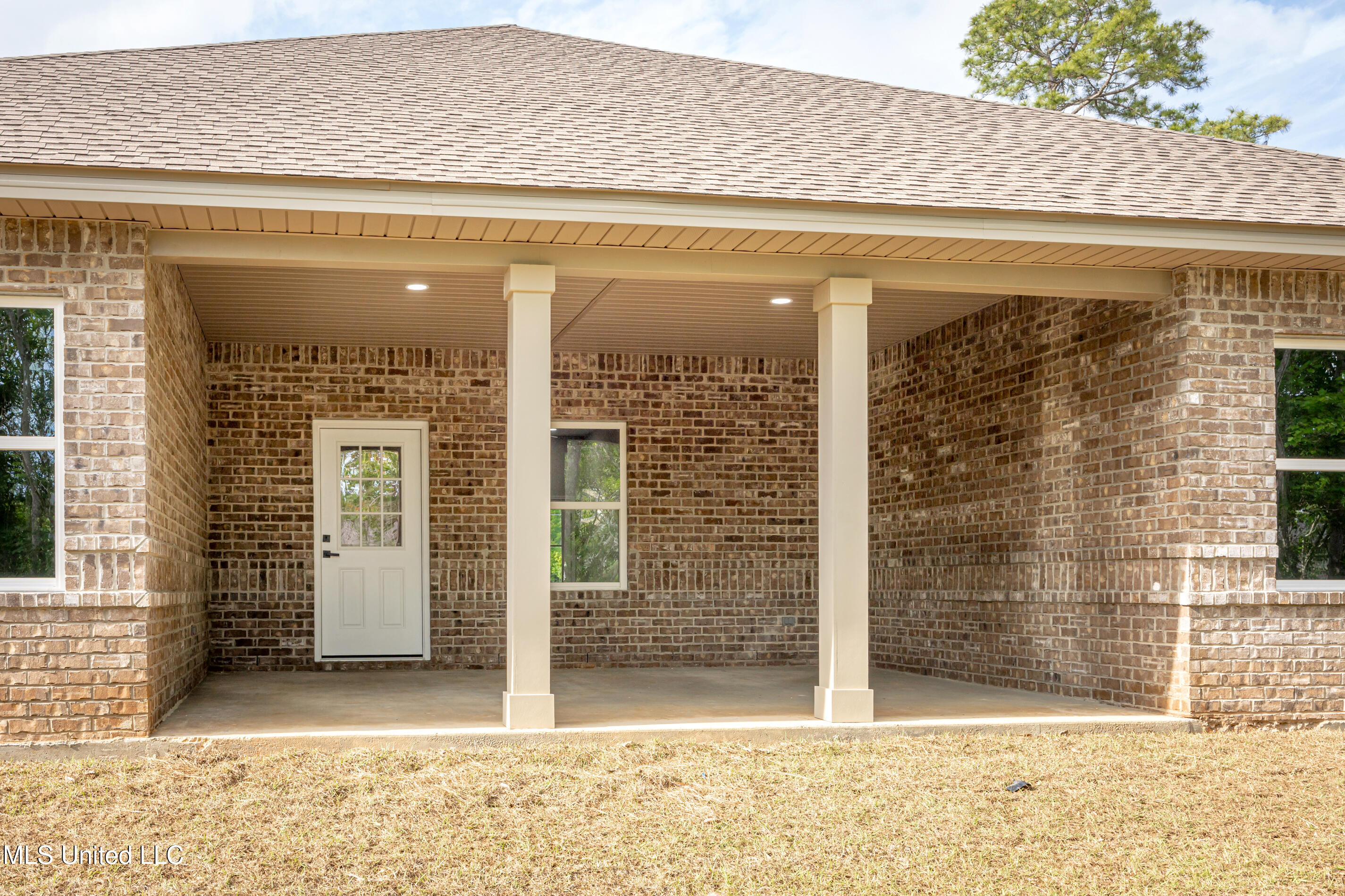 2399 Graveline Road, Gautier, Mississippi image 50