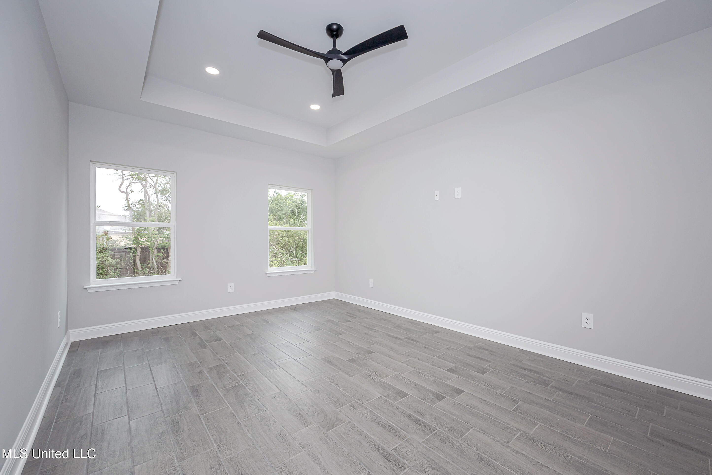 2399 Graveline Road, Gautier, Mississippi image 32