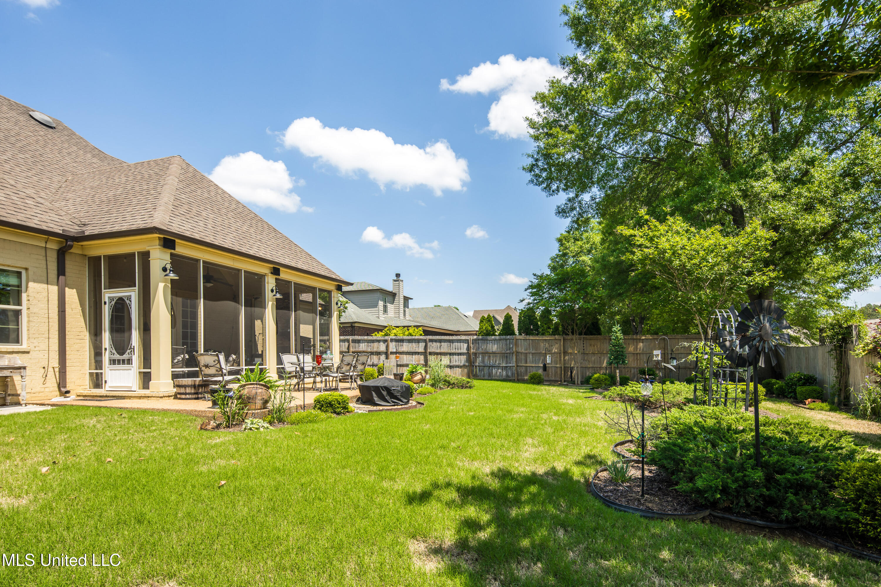13881 Sycamore Creek Cove, Olive Branch, Mississippi image 47