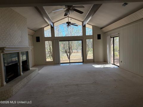 Homes For Sale - 348 Old Magee Road<br/> Magee, MS 39111