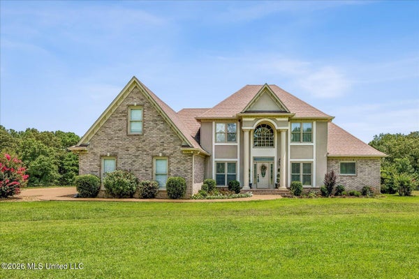 4620 THOMPSON LN, BYHALIA, MS 38611 - Image dacbdeb7fbe1968a42e936fd430bdb1a/1379172055