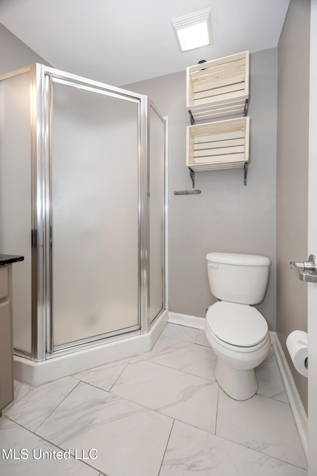 2421 Beachview Drive #H2, Ocean Springs, Mississippi image 17