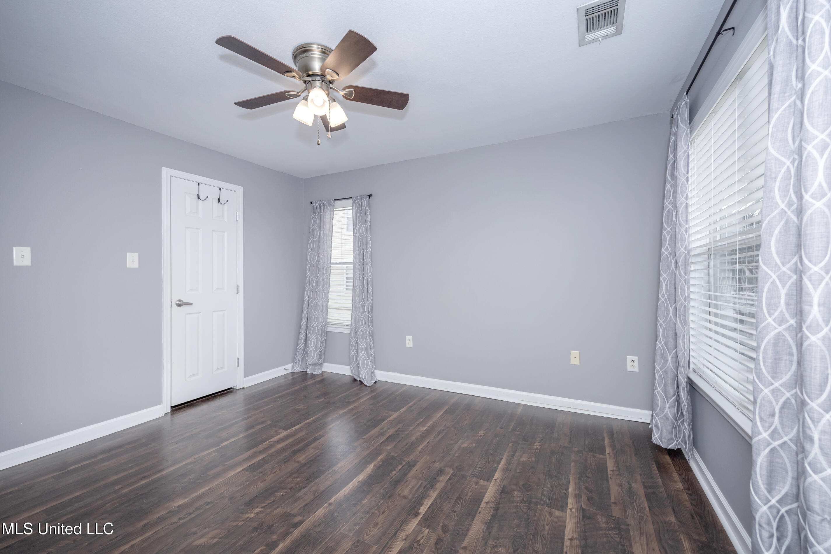 2421 Beachview Drive #H2, Ocean Springs, Mississippi image 27