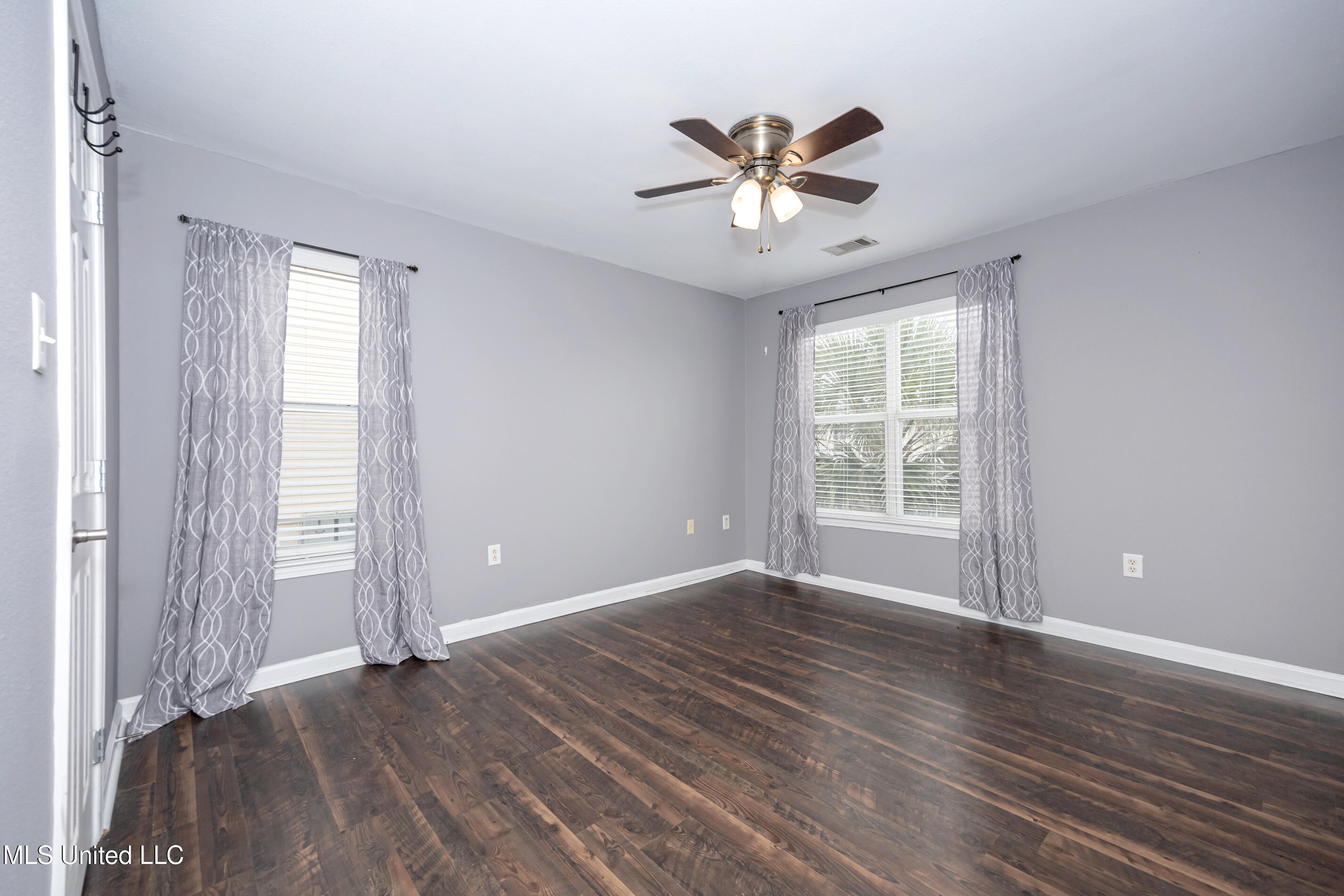 2421 Beachview Drive #H2, Ocean Springs, Mississippi image 26