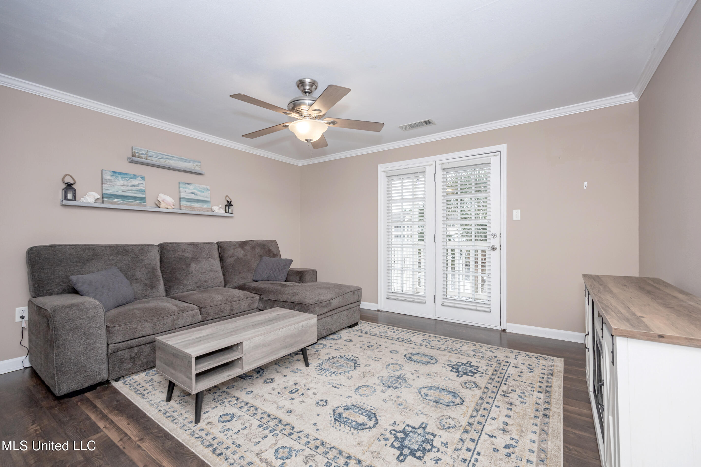 2421 Beachview Drive #H2, Ocean Springs, Mississippi image 5
