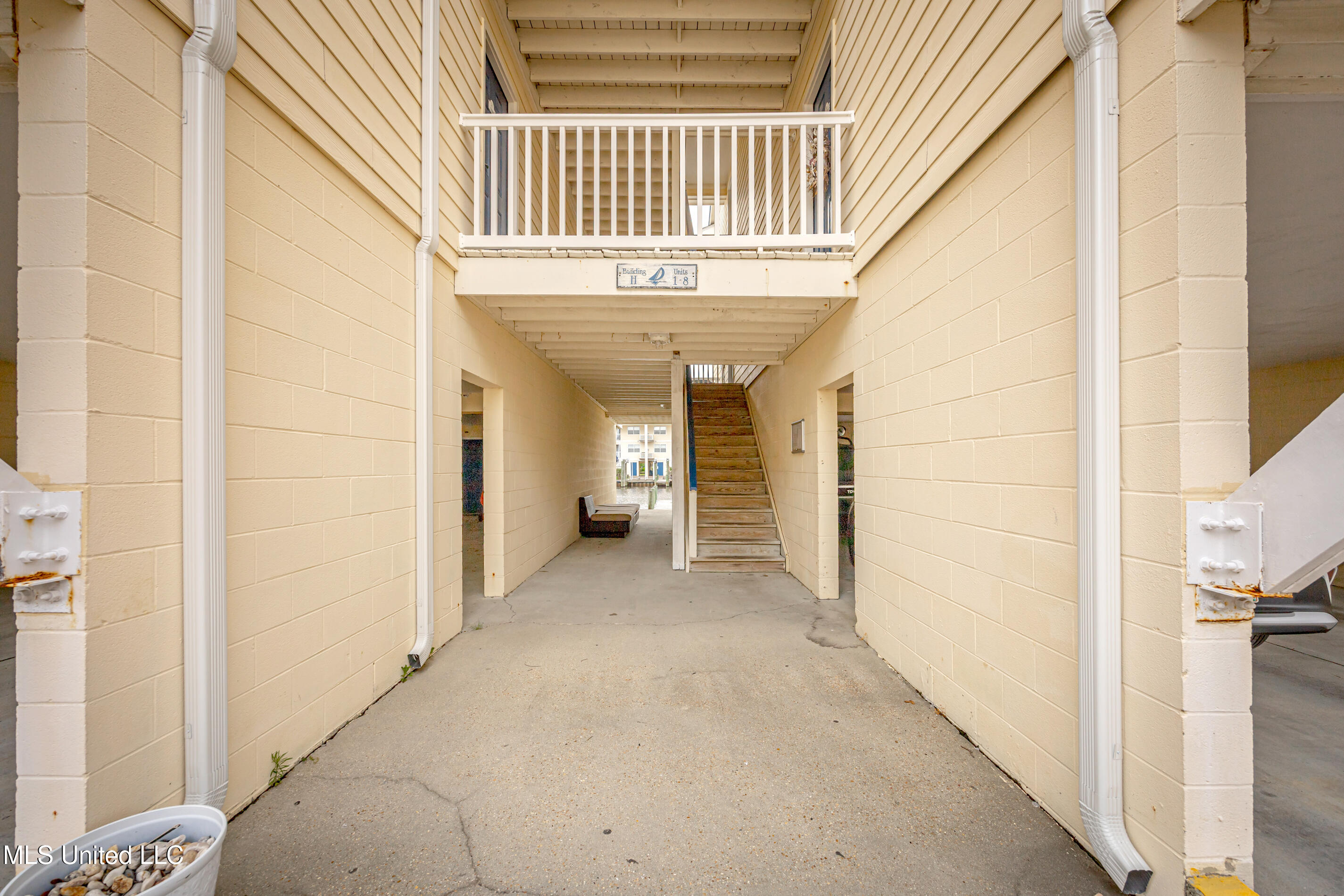 2421 Beachview Drive #H2, Ocean Springs, Mississippi image 42