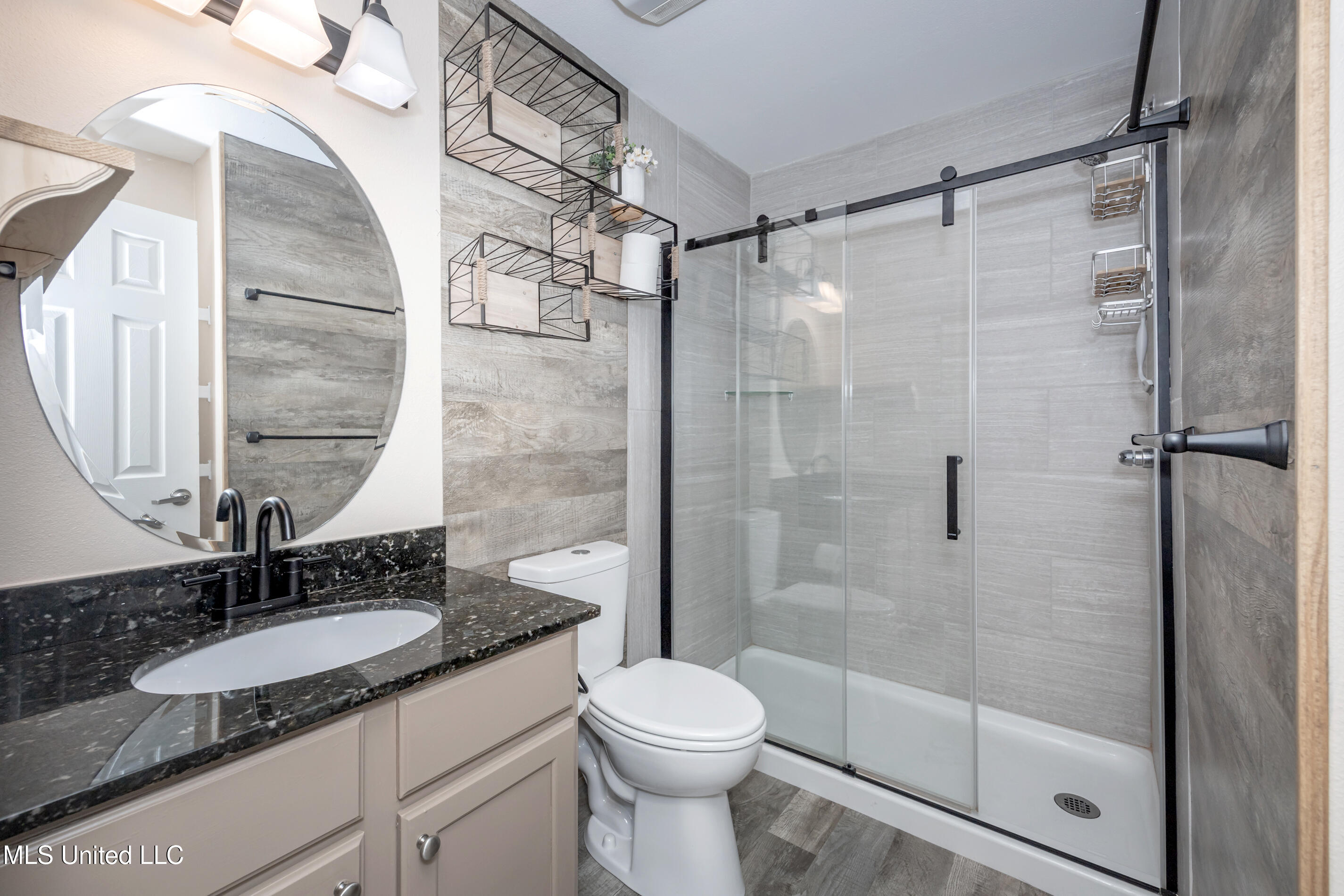 2421 Beachview Drive #H2, Ocean Springs, Mississippi image 30