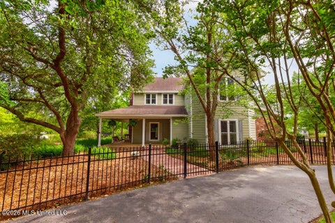 Homes For Sale - 20332 Hayes Road<br/> Long Beach, MS 39560