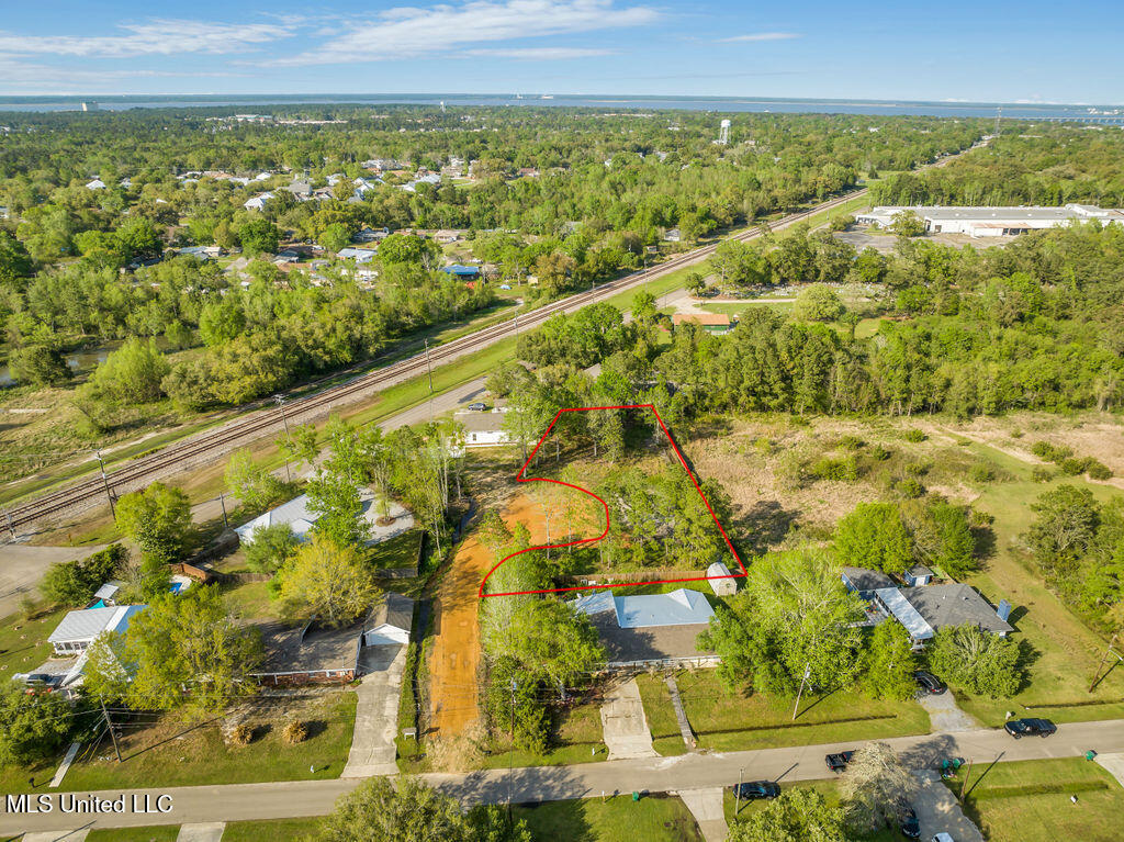 Chantilly Terrace, Bay Saint Louis, Mississippi image 1