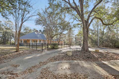 Homes For Rent - 29109 W Dubuisson Road<br/> Pass Christian, MS 39571