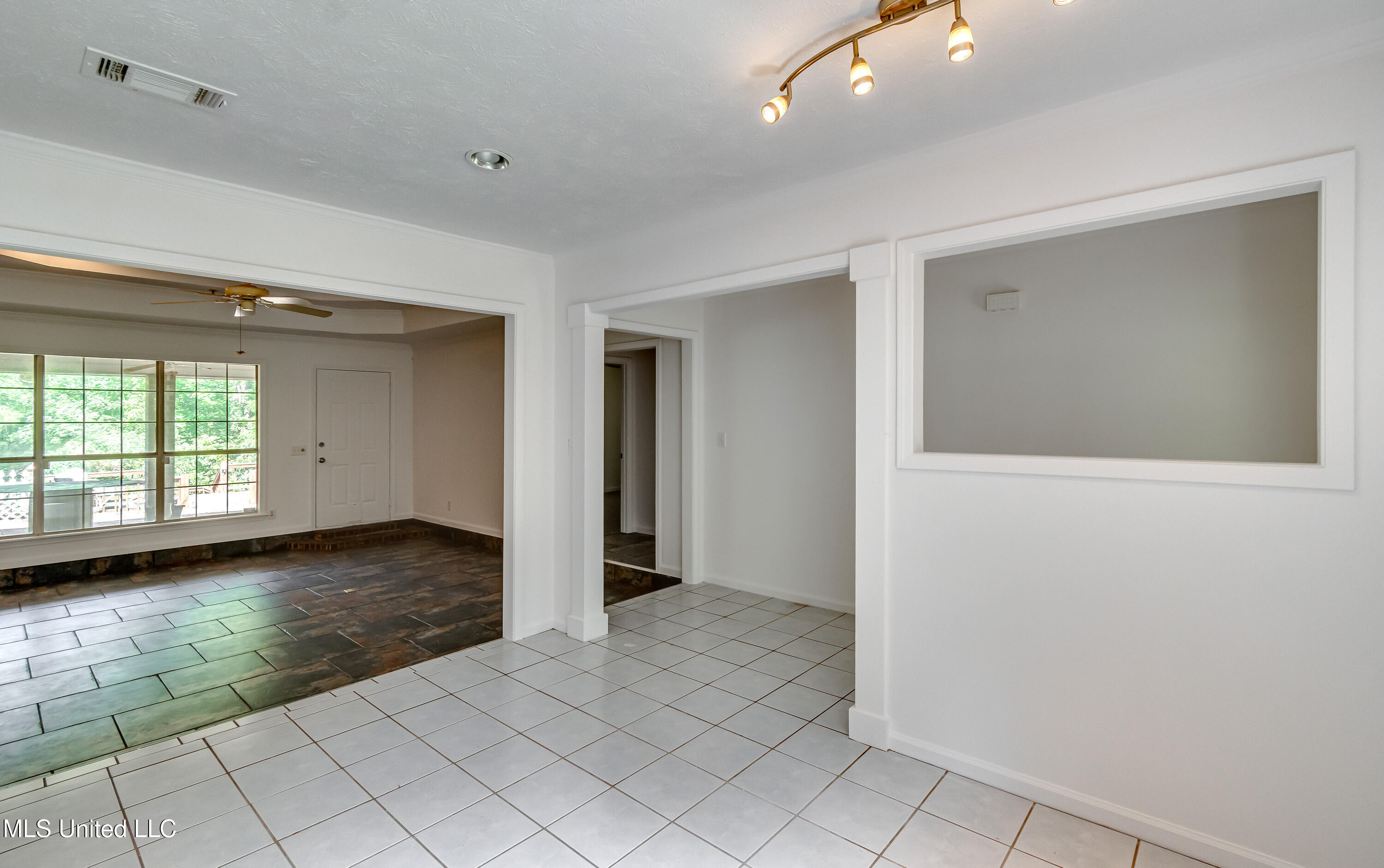 354 Lakeway Drive, Brandon, Mississippi image 23