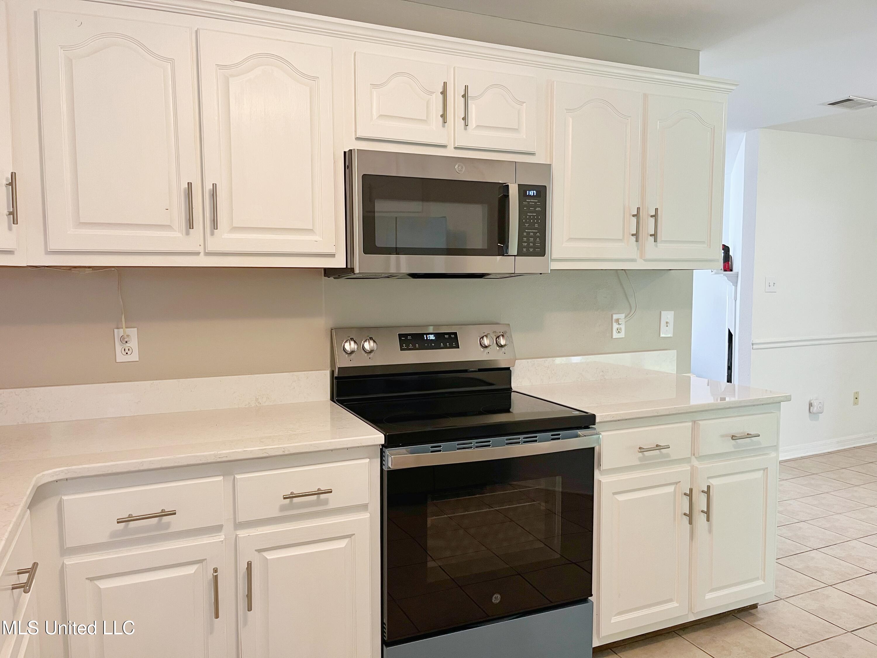 3309 N 2nd Street, Ocean Springs, Mississippi image 7