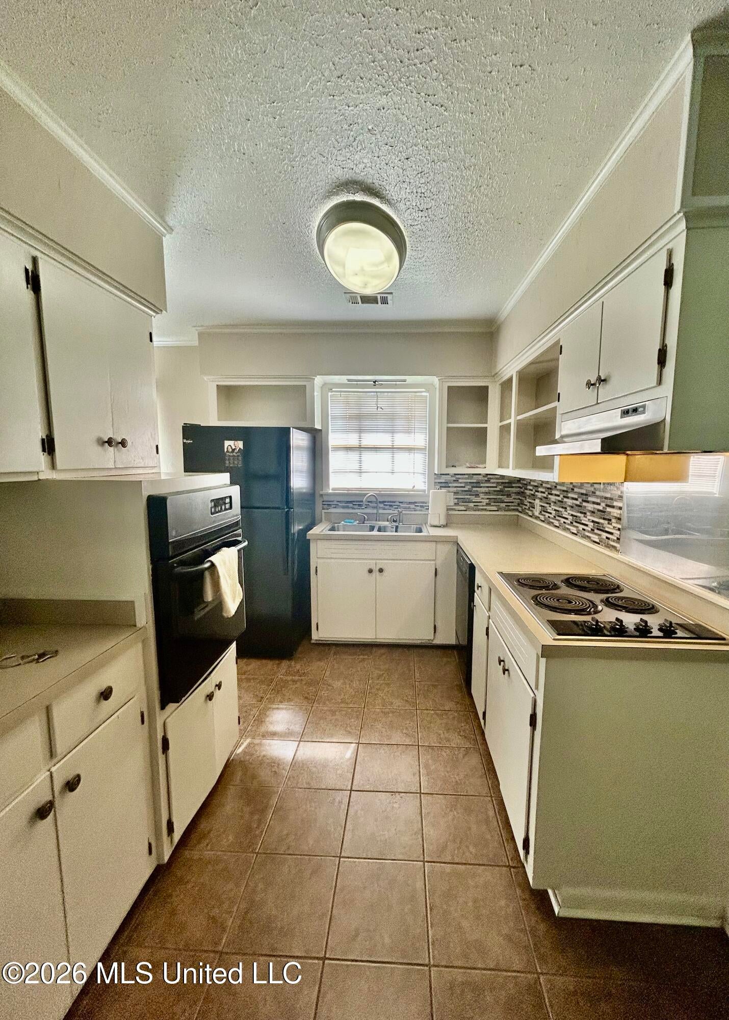 1301 Medallion Drive