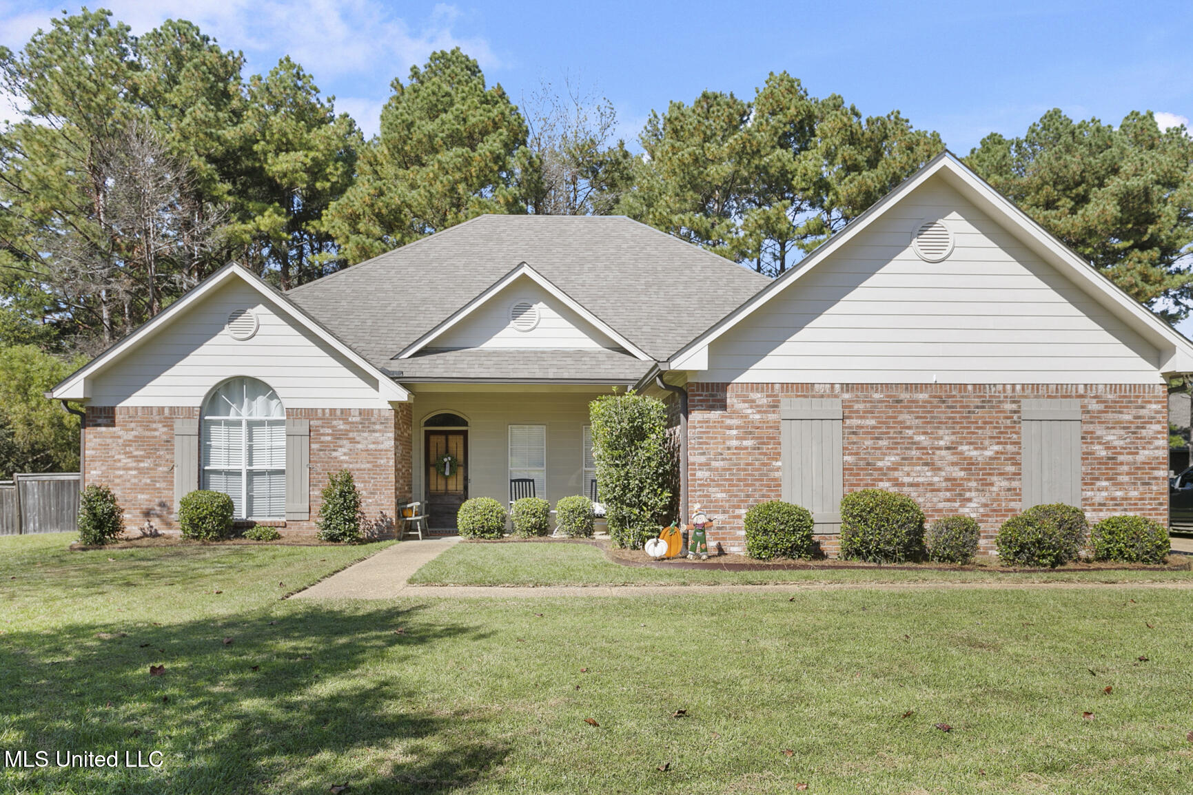 107 Brierfield Drive, Madison, Mississippi image 1