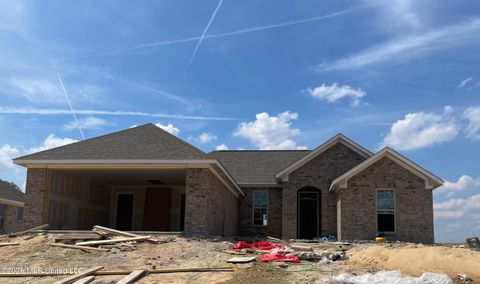 Homes For Sale - 149 Madisonville Drive<br/> Canton, MS 39046