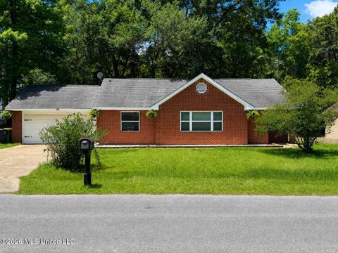 Homes For Sale - 3225 Riverbend Road<br/> Moss Point, MS 39562