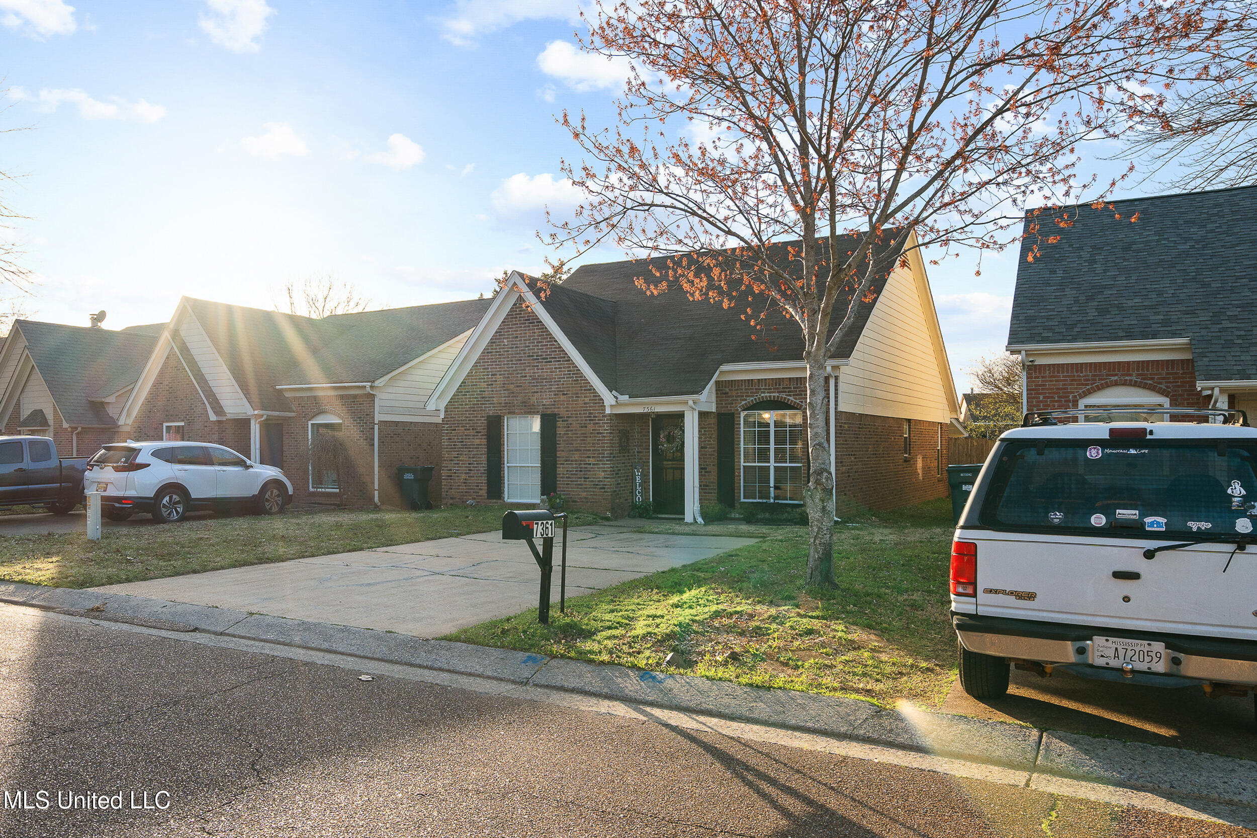 7361 Hugh Lane Ln, Southaven, Mississippi image 6