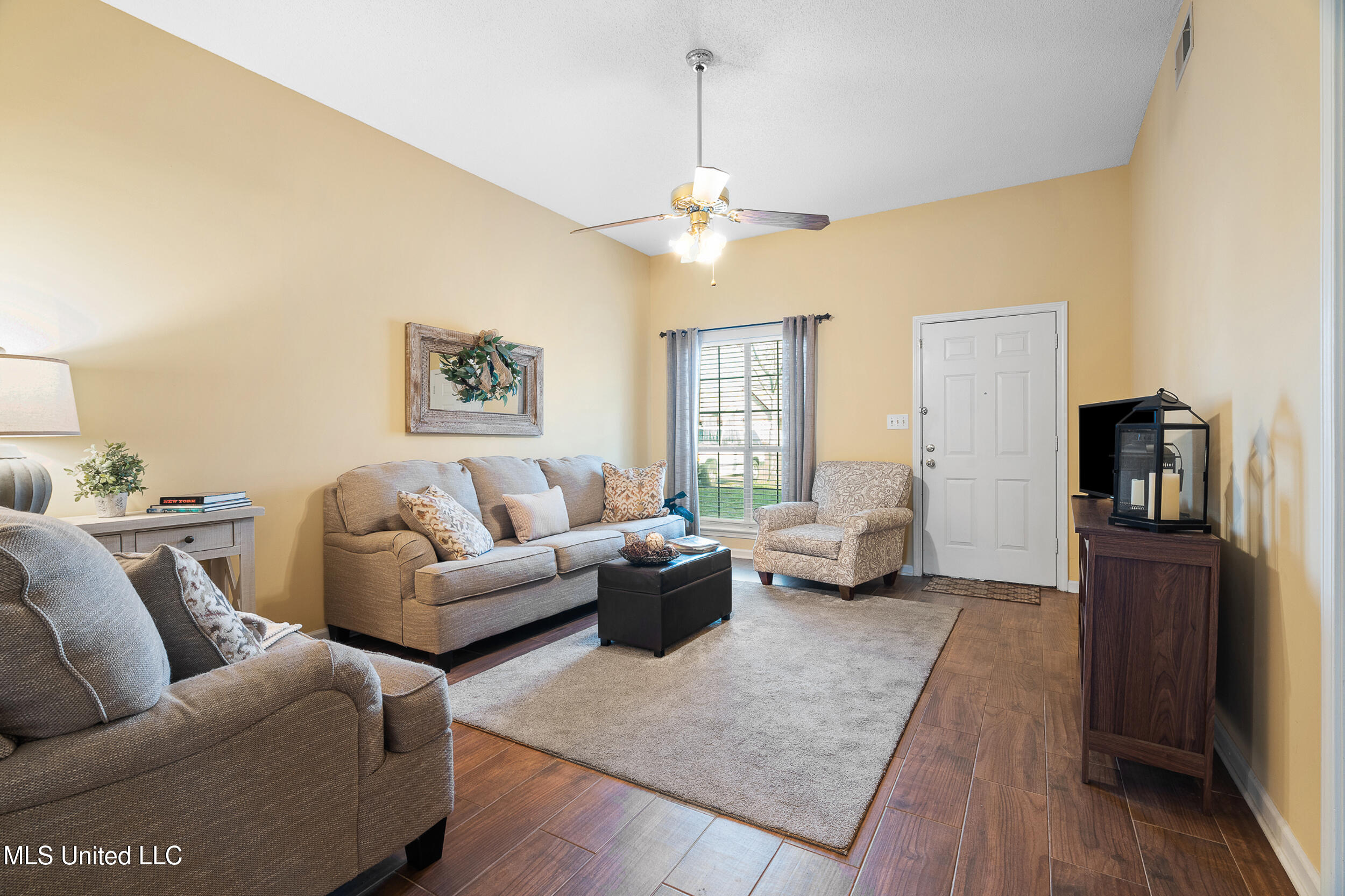 7361 Hugh Lane Ln, Southaven, Mississippi image 17