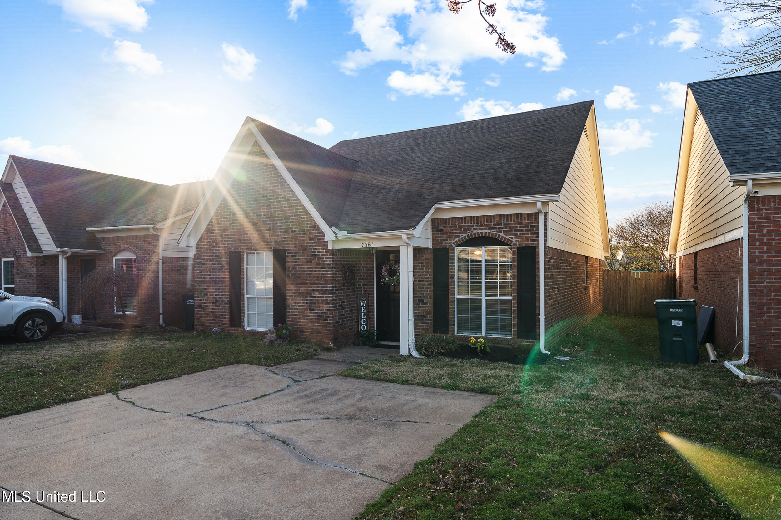 7361 Hugh Lane Ln, Southaven, Mississippi image 3
