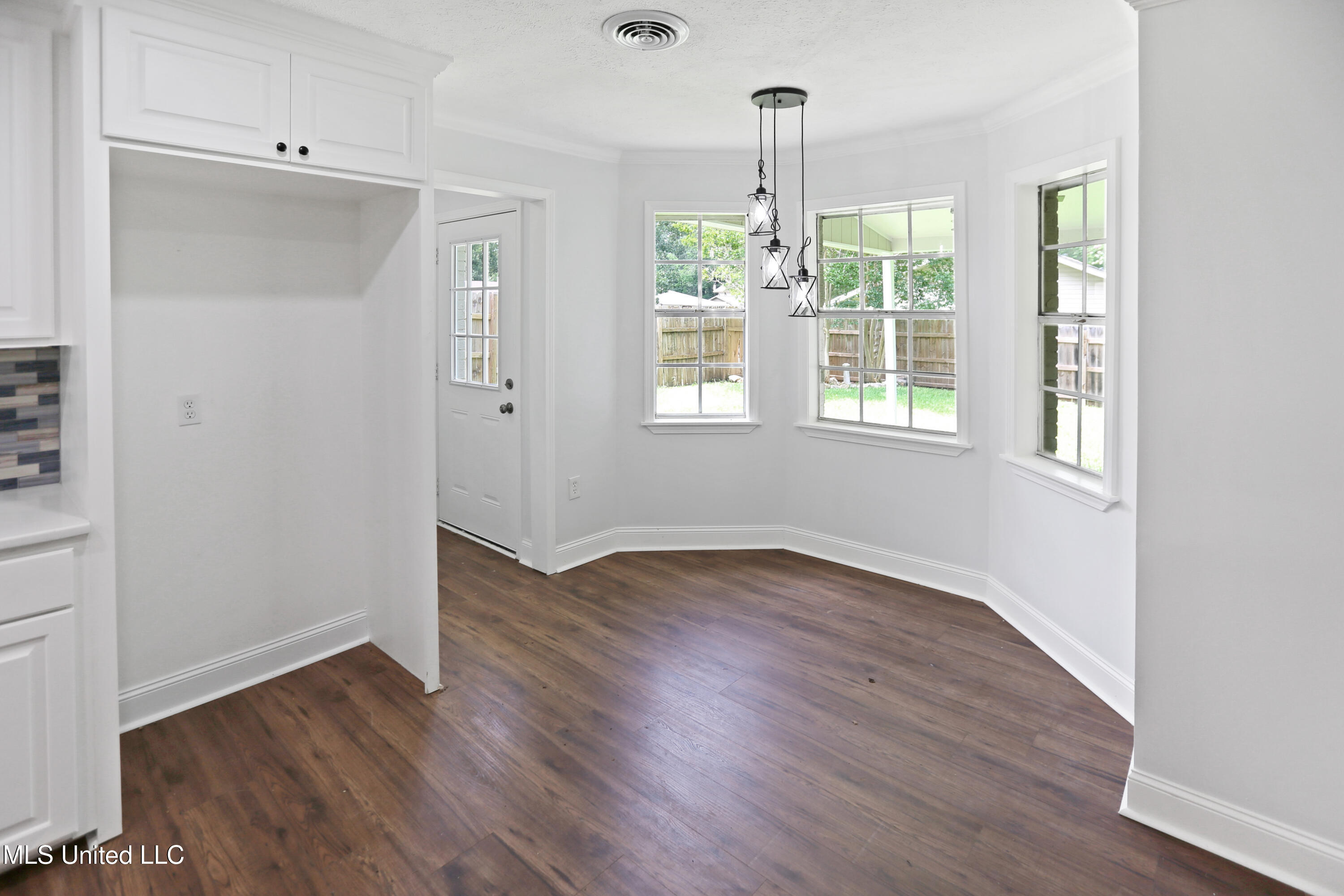 111 Hickory Hill Place, Brandon, Mississippi image 11