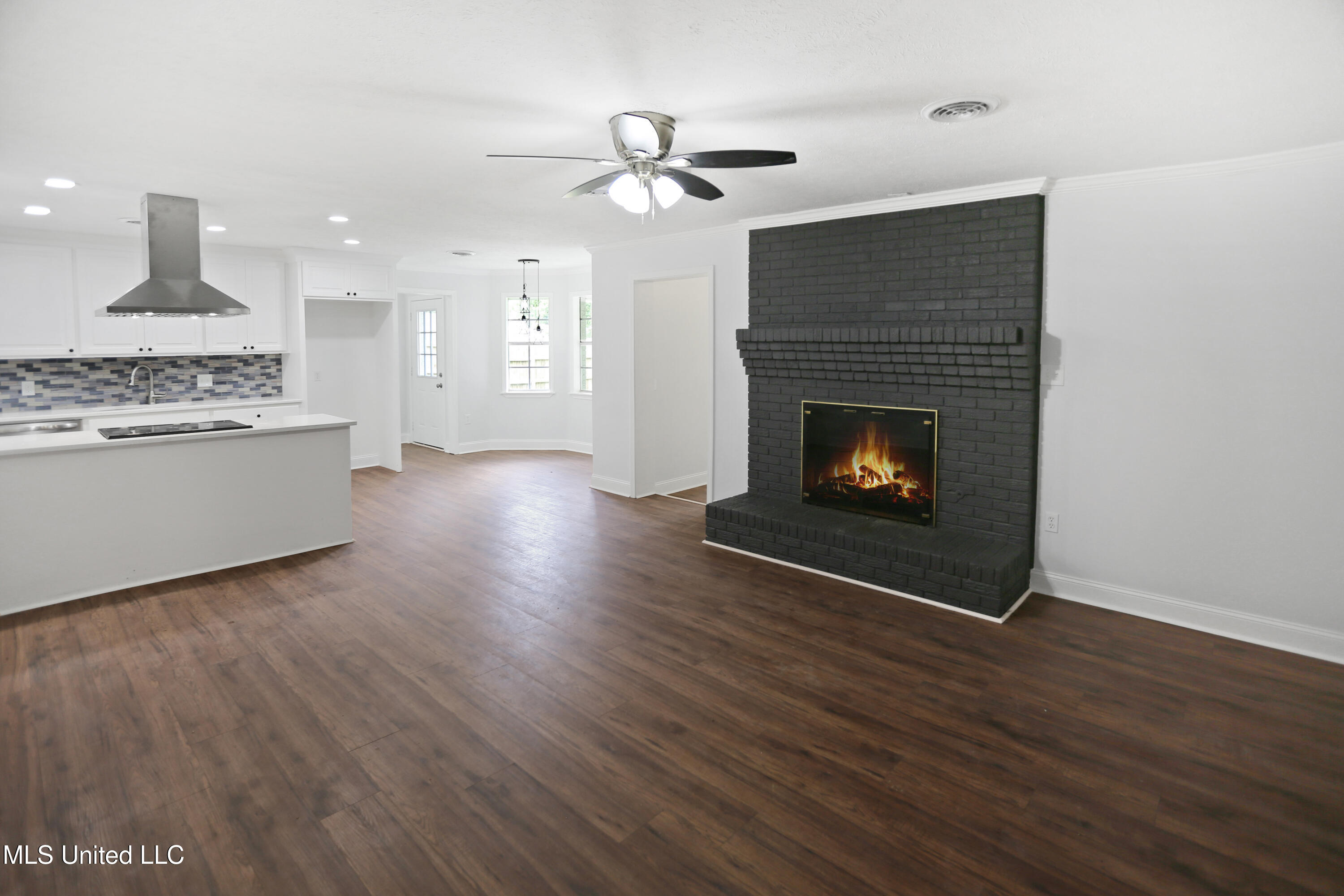 111 Hickory Hill Place, Brandon, Mississippi image 6