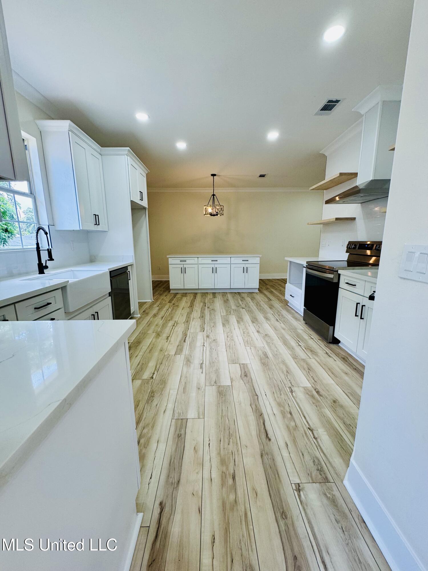 534 25th Street, Gulfport, Mississippi image 8