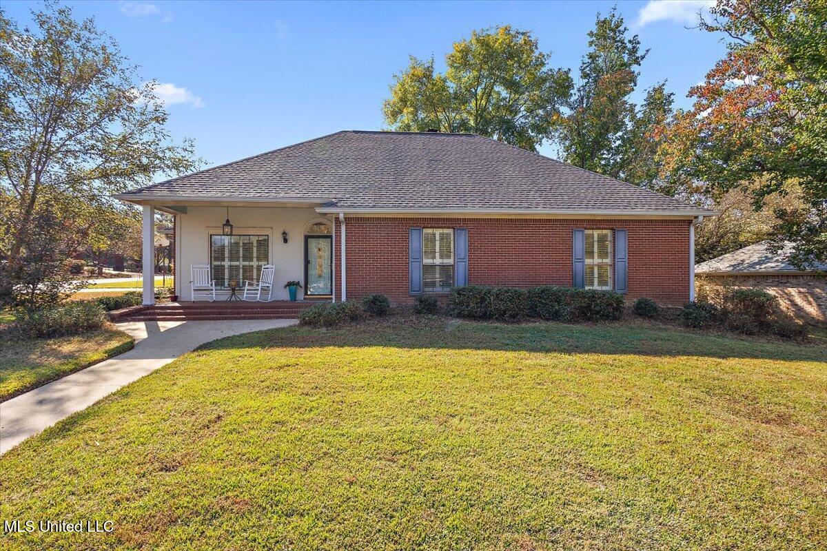 170 Trace Ridge Drive, Ridgeland, Mississippi image 1