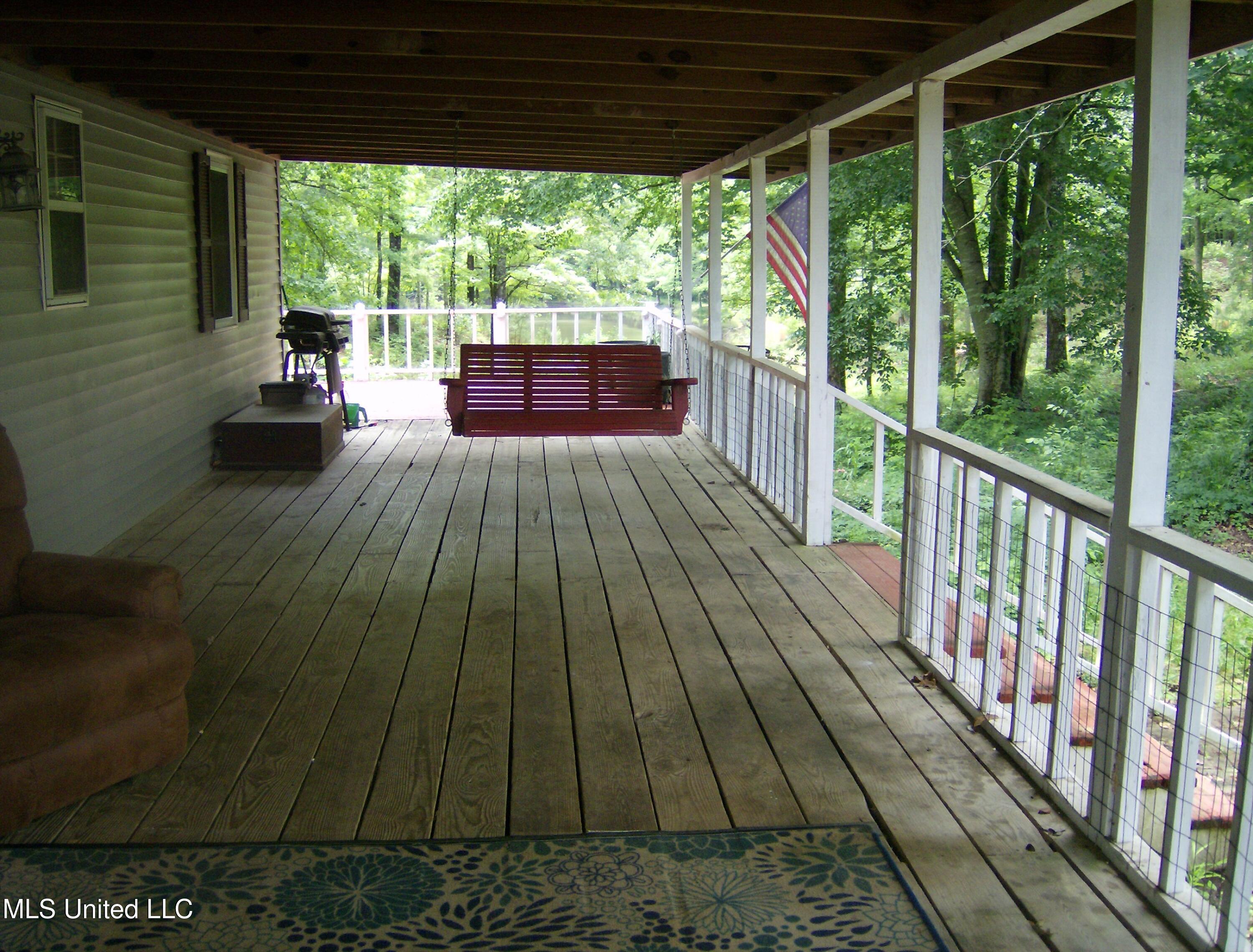 1089 Levi Bell Road, Byhalia, Mississippi image 7