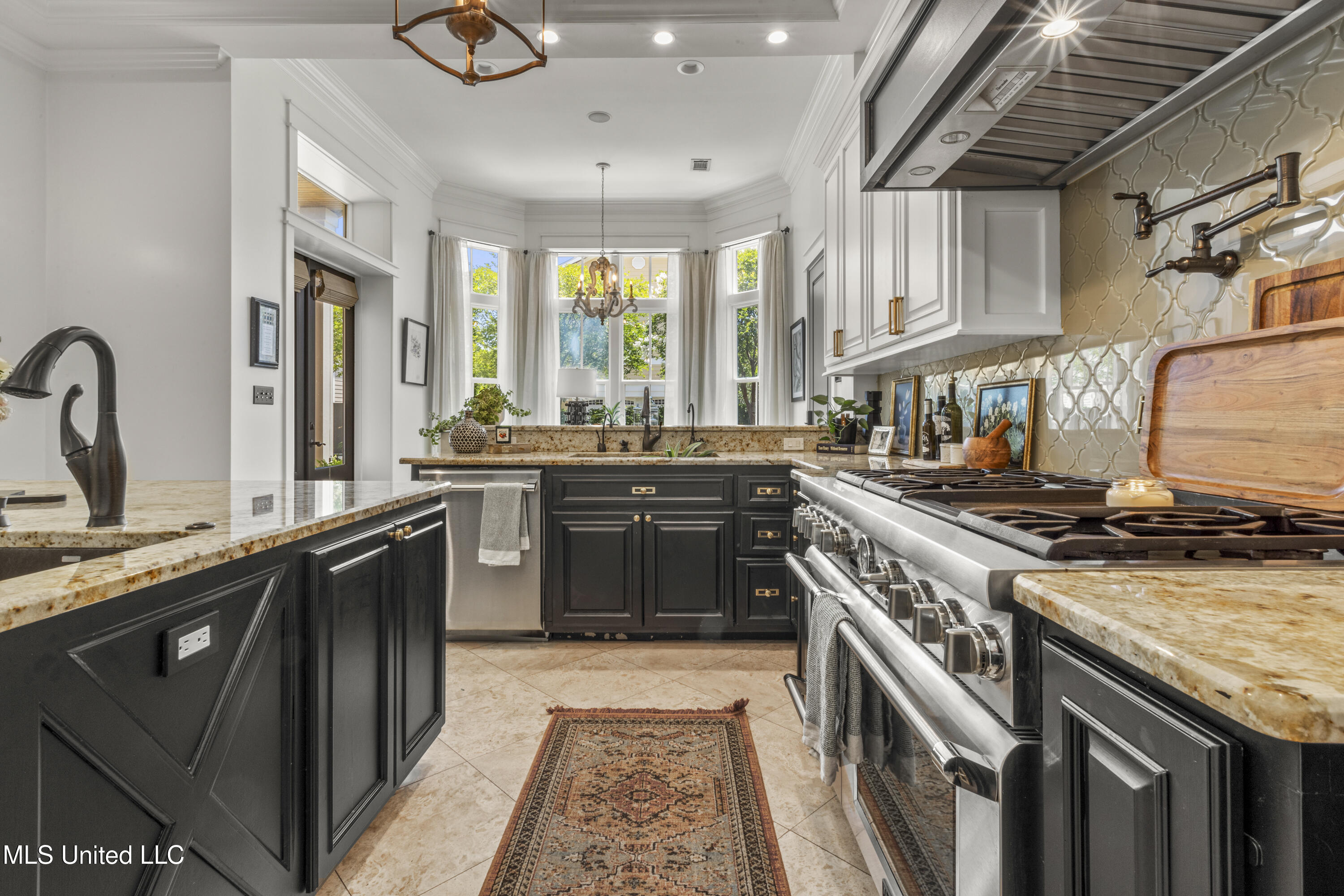 1511 18th Avenue, Gulfport, Mississippi image 23