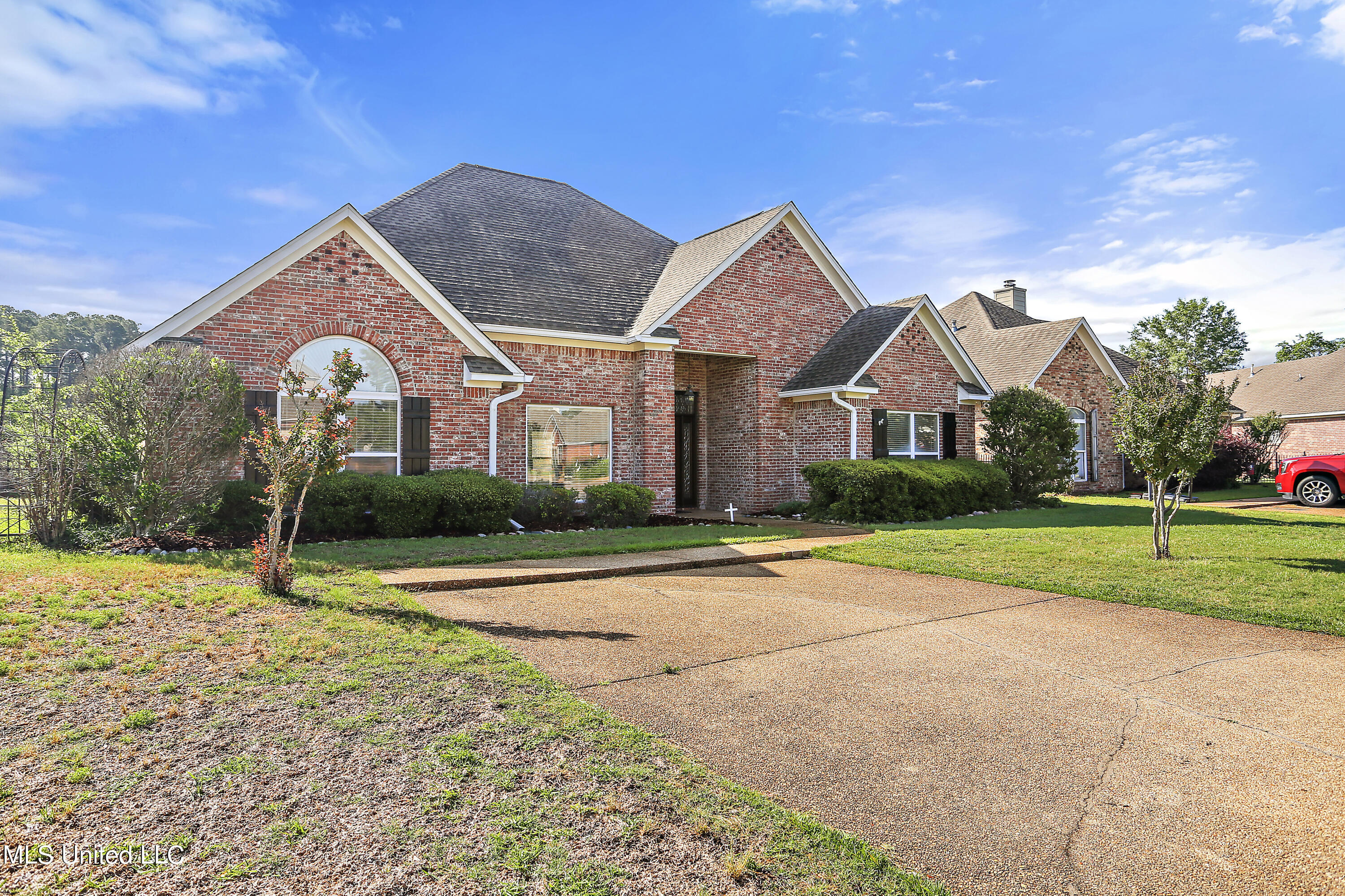 141 Vineyard Boulevard, Brandon, Mississippi image 2