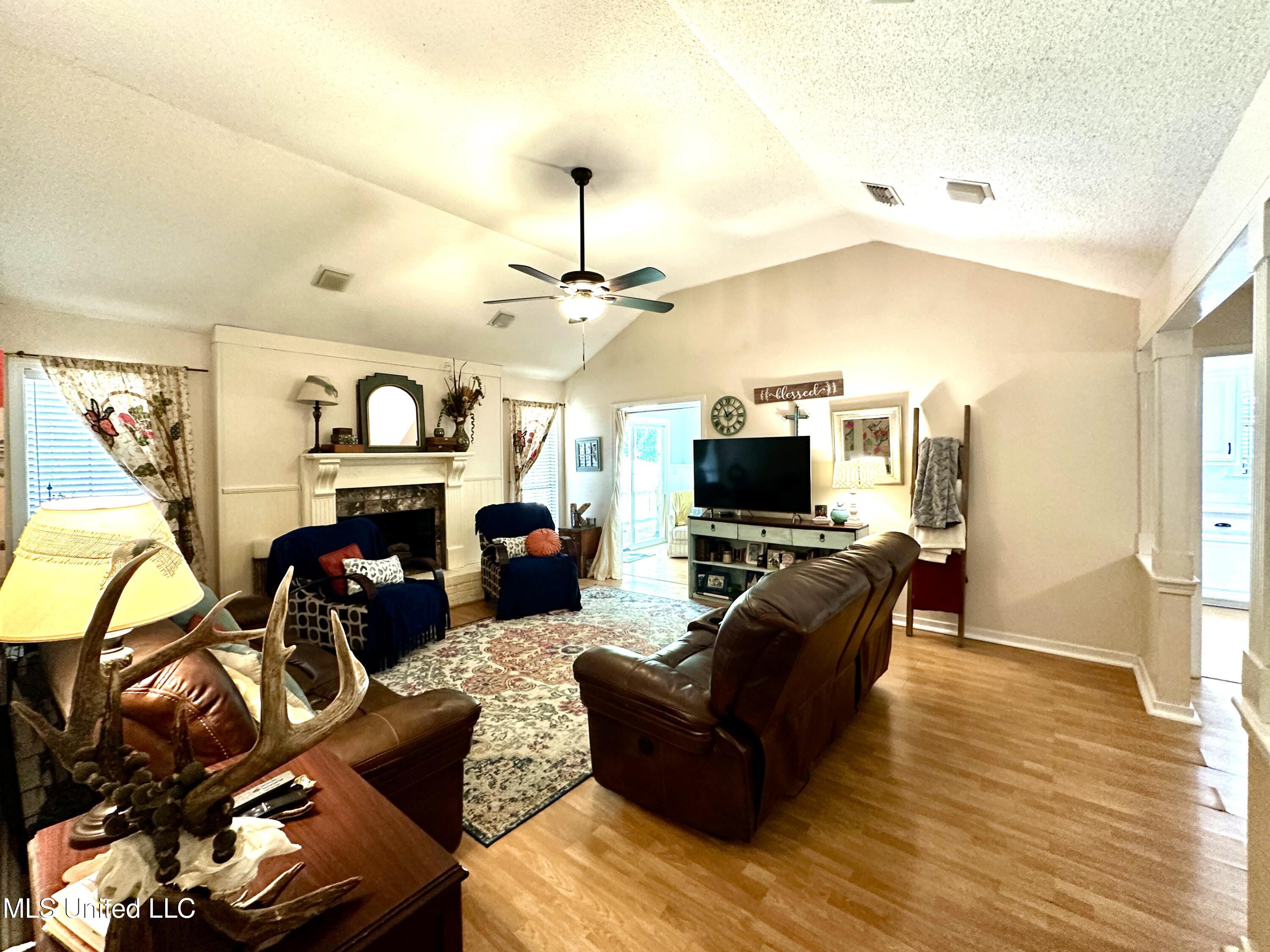 103 Woodmoor Cove, Clinton, Mississippi image 7