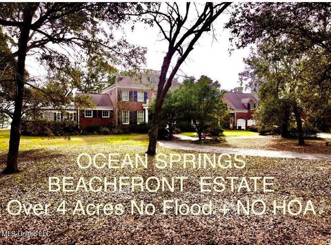 Single Family Residence in Ocean Springs MS 12001 Point Aux Chenes Road.jpg