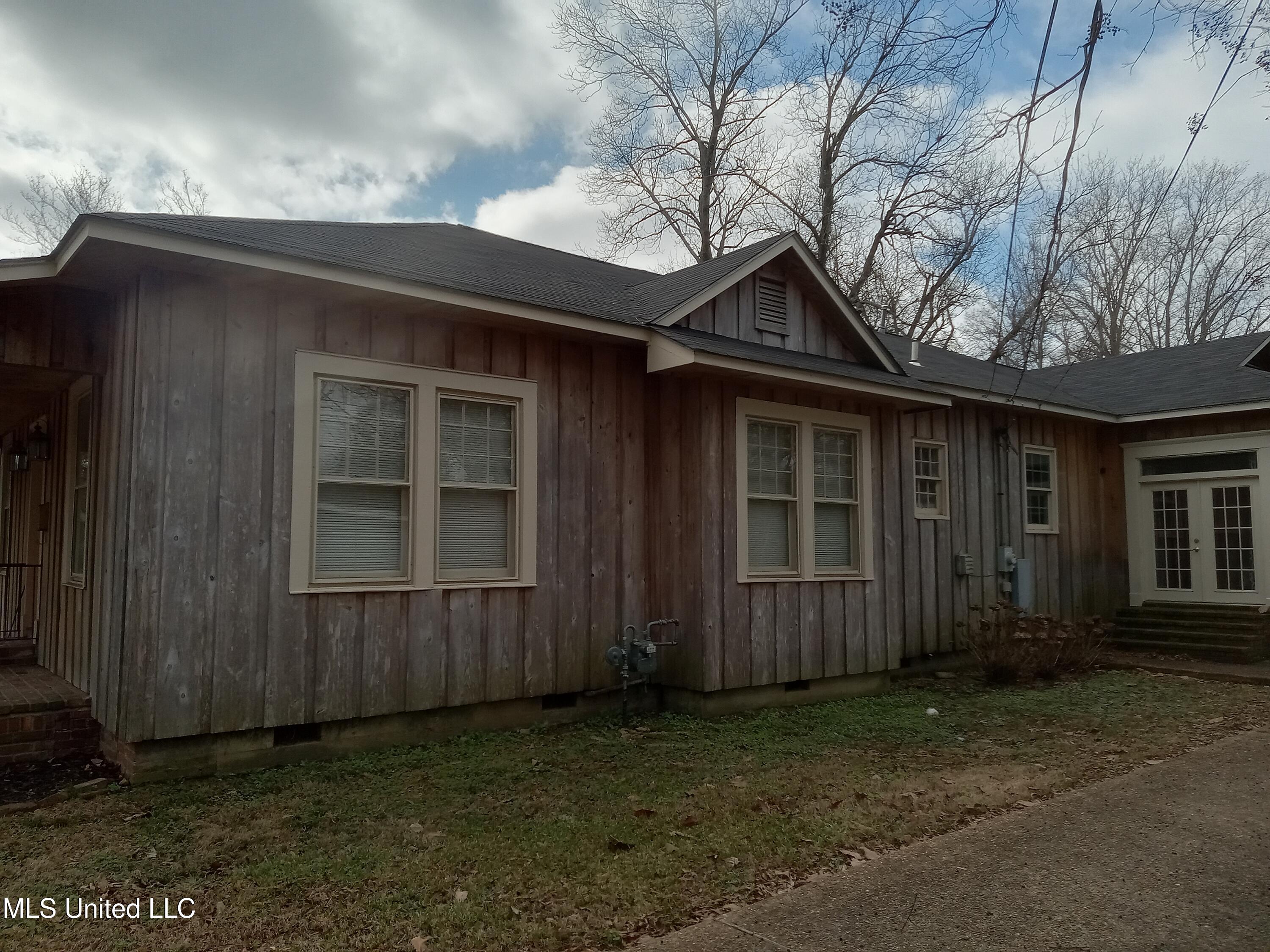 103 Park Avenue, Indianola, Mississippi image 3