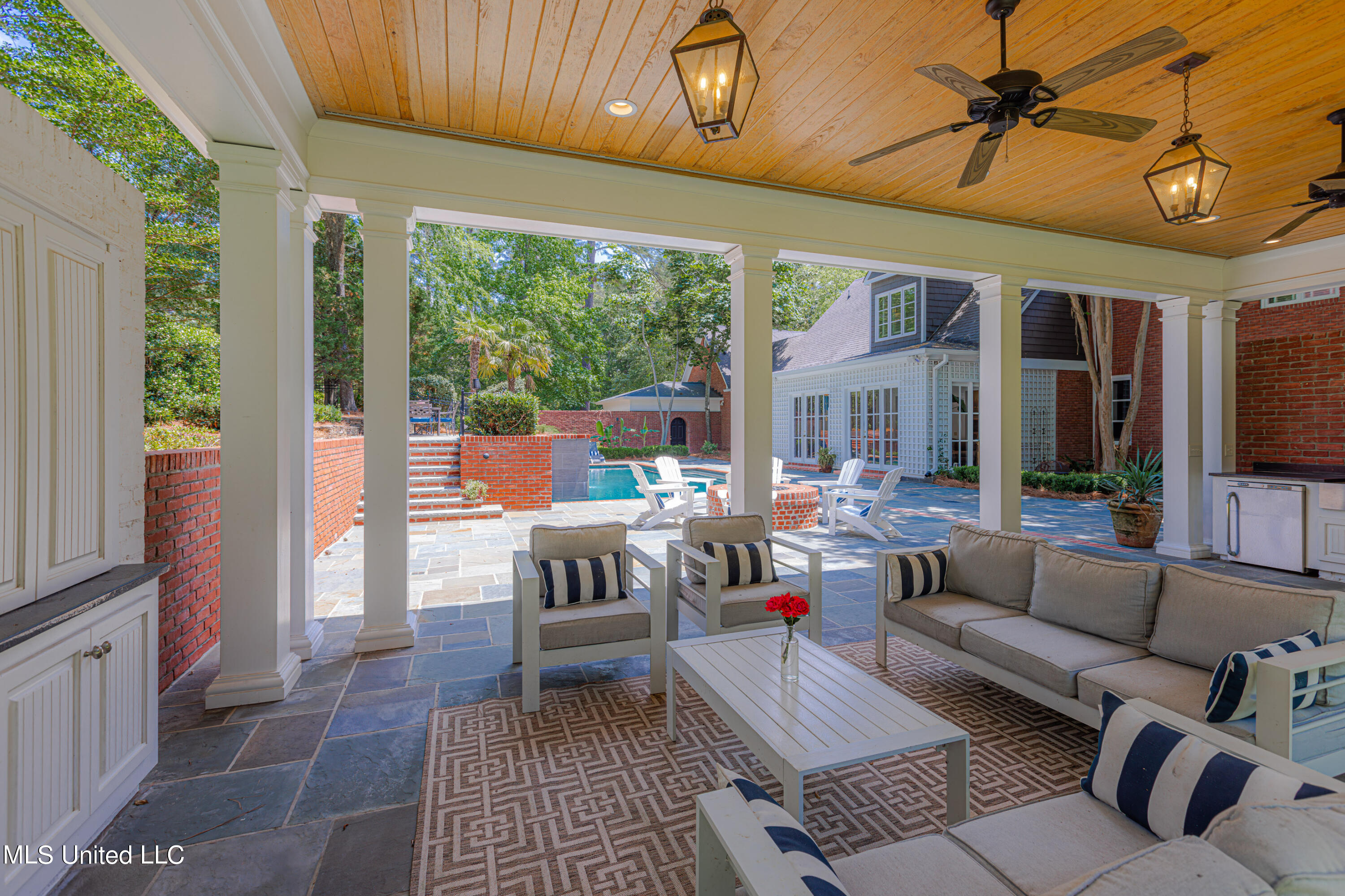 110 Windrush Drive, Flowood, Mississippi image 38