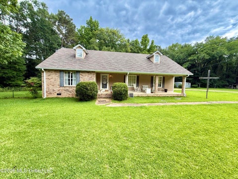 Homes For Sale - 1332 Auburn Drive<br/> Bogue Chitto, MS 39629