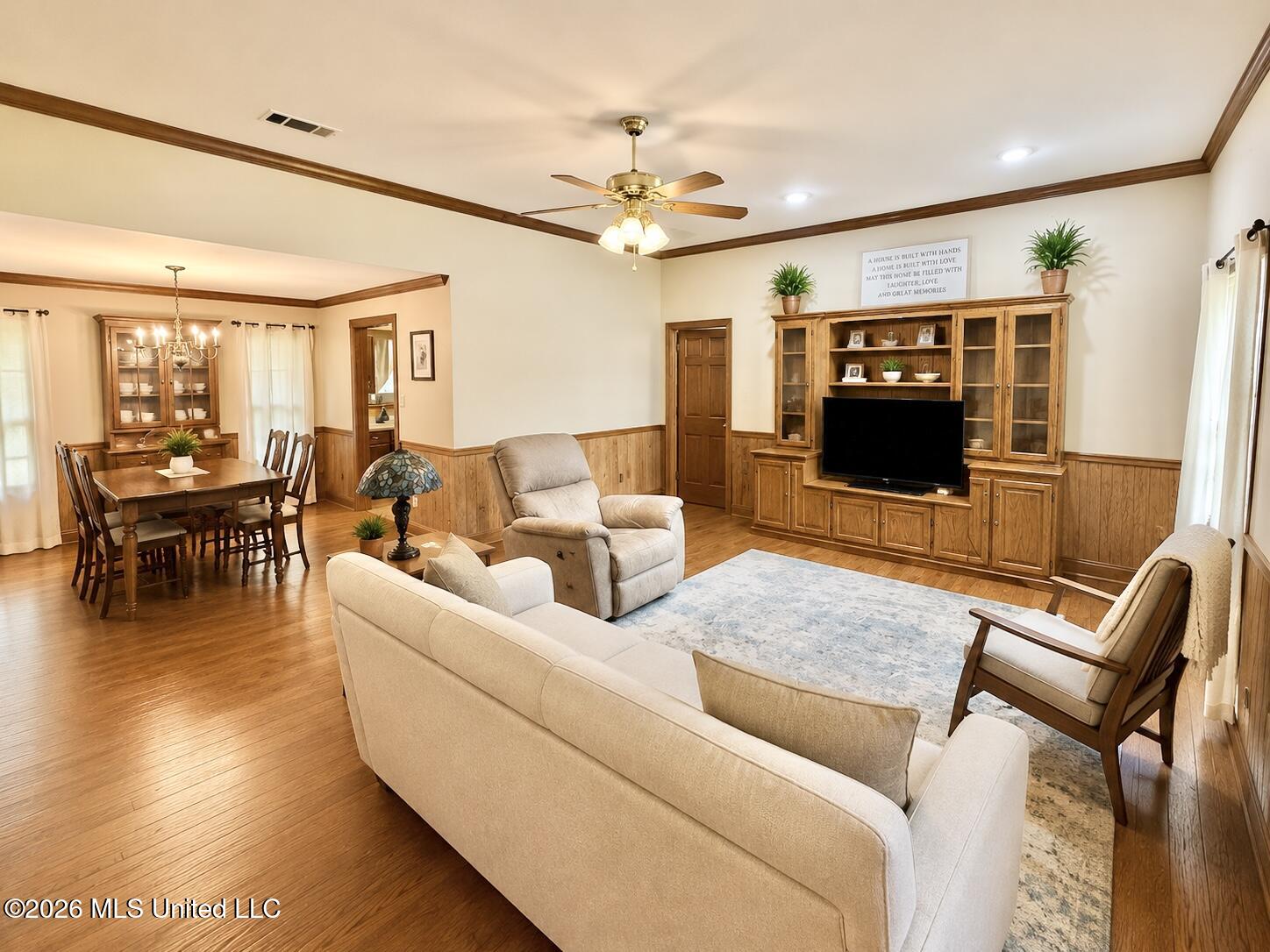 1332 Auburn Drive