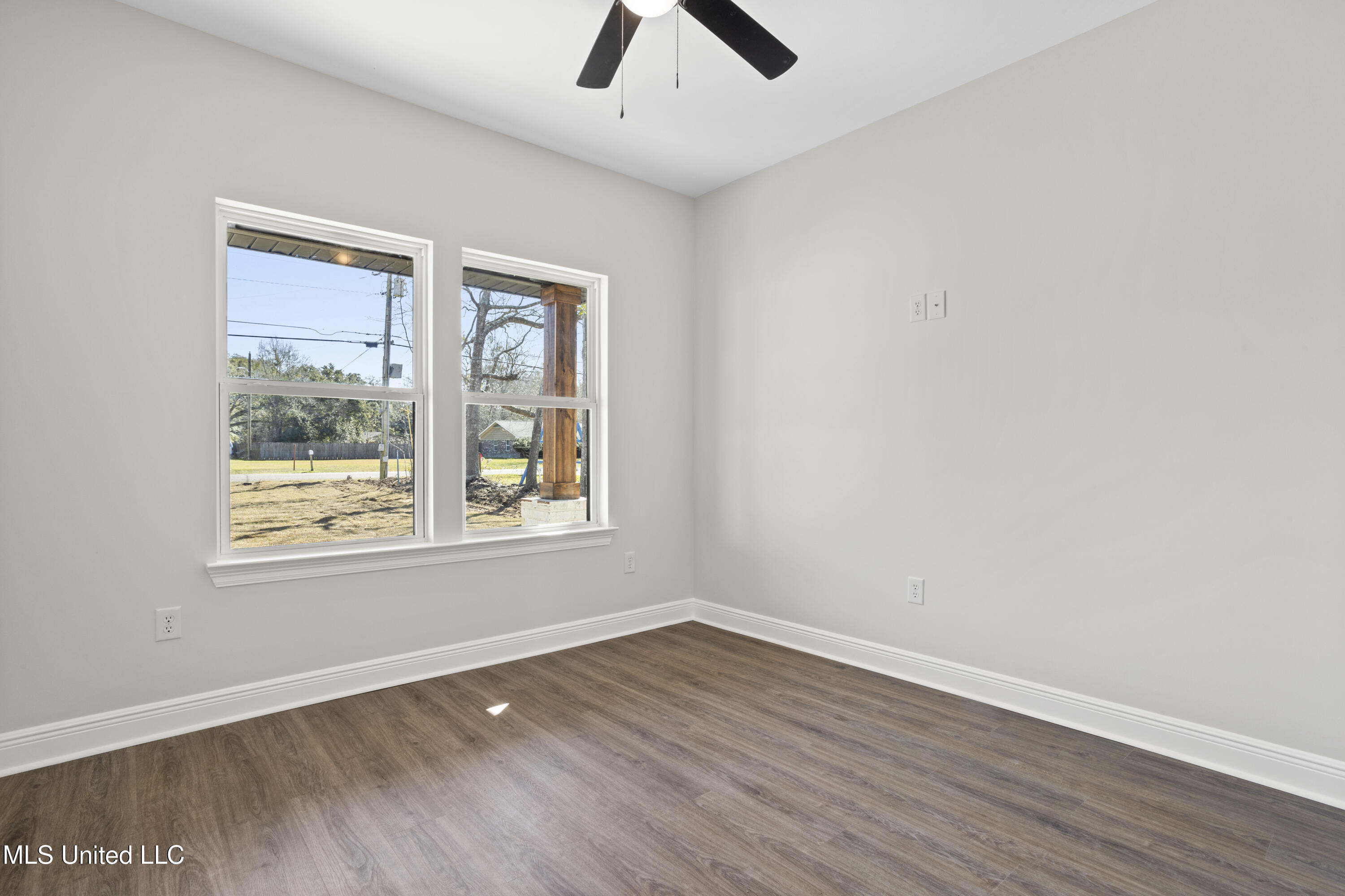 1703 Ladnier Road, Gautier, Mississippi image 23