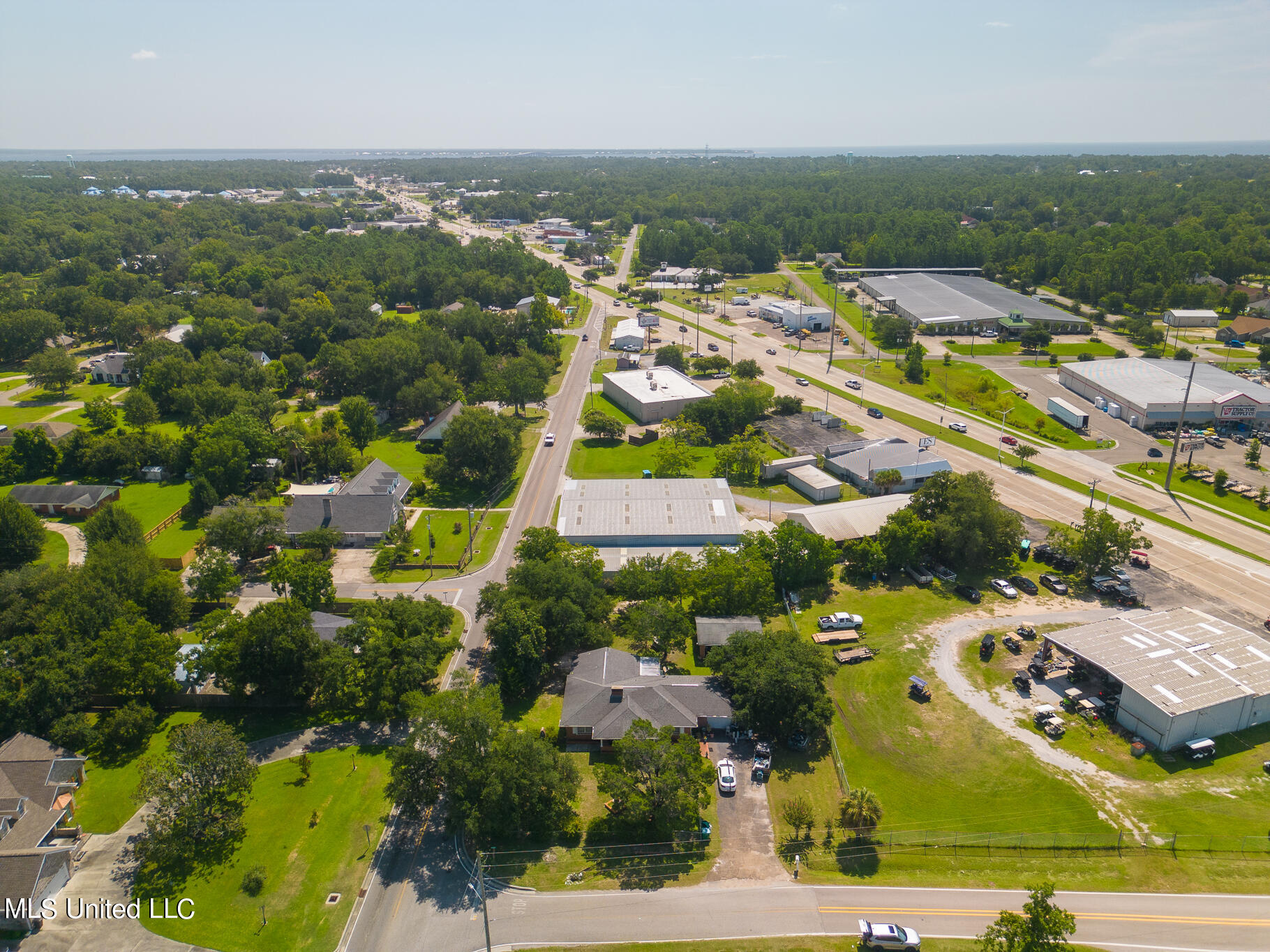 805 Bouslog Street, Bay Saint Louis, Mississippi image 43