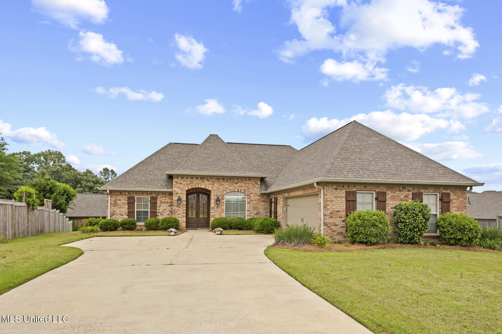 130 Camden Crossing, Madison, Mississippi image 1