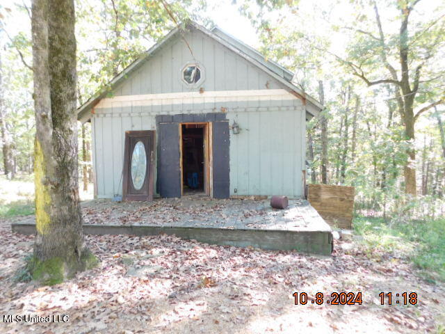 957 Roberson Lane, Batesville, Mississippi image 1