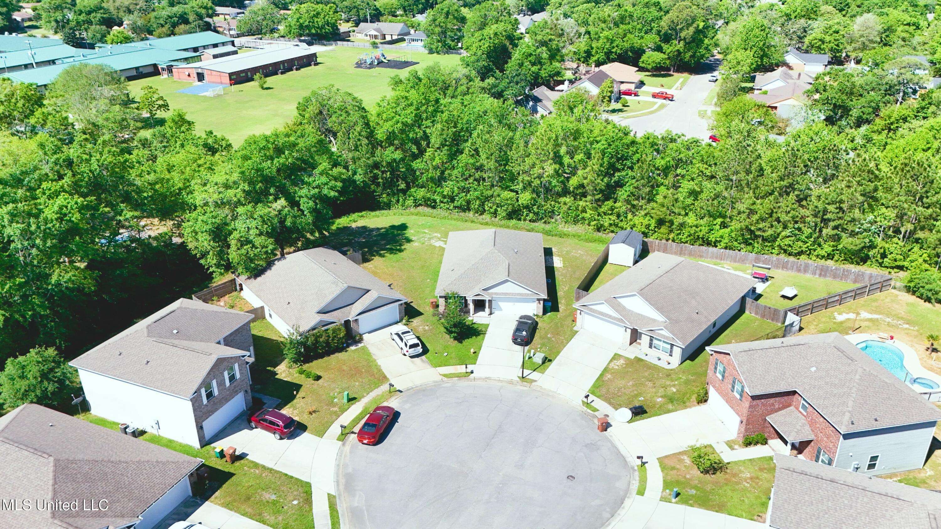 539 W Marigold Drive, Long Beach, Mississippi image 16