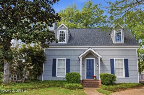 Homes For Sale - 127 Hawthorne Vale<br/> Madison County, Ridgeland, MS 39157