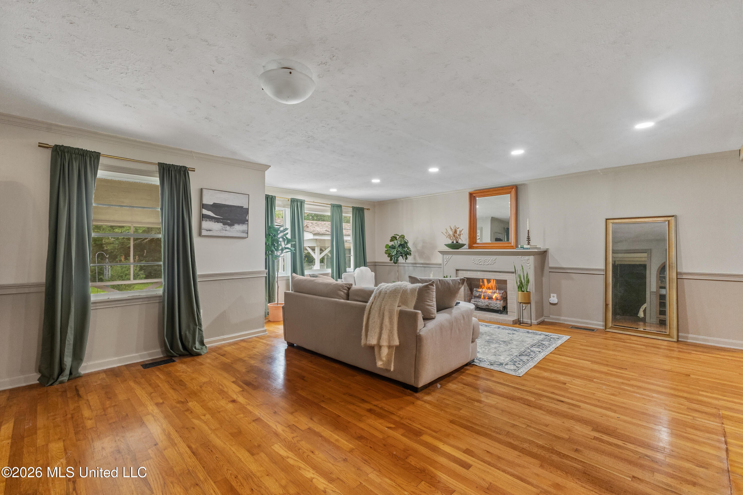 1717 2nd Terrace