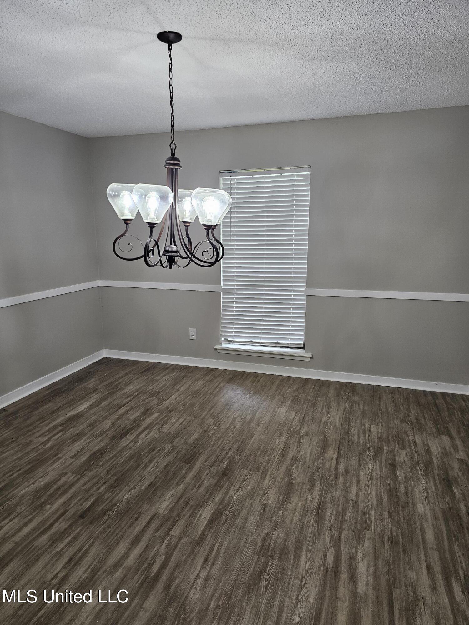 5225 Brookview Drive, Byram, Mississippi image 5