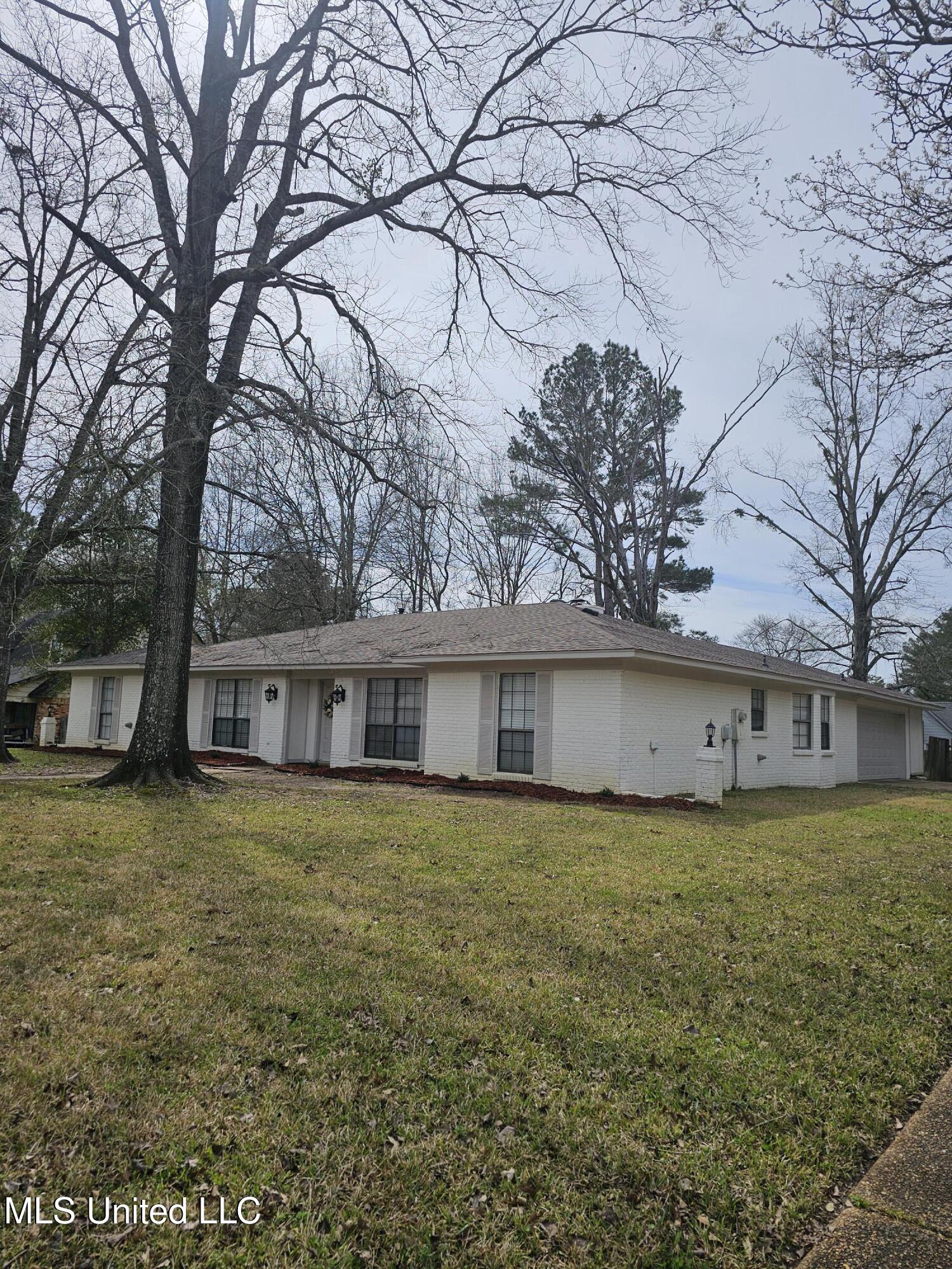 5225 Brookview Drive, Byram, Mississippi image 16