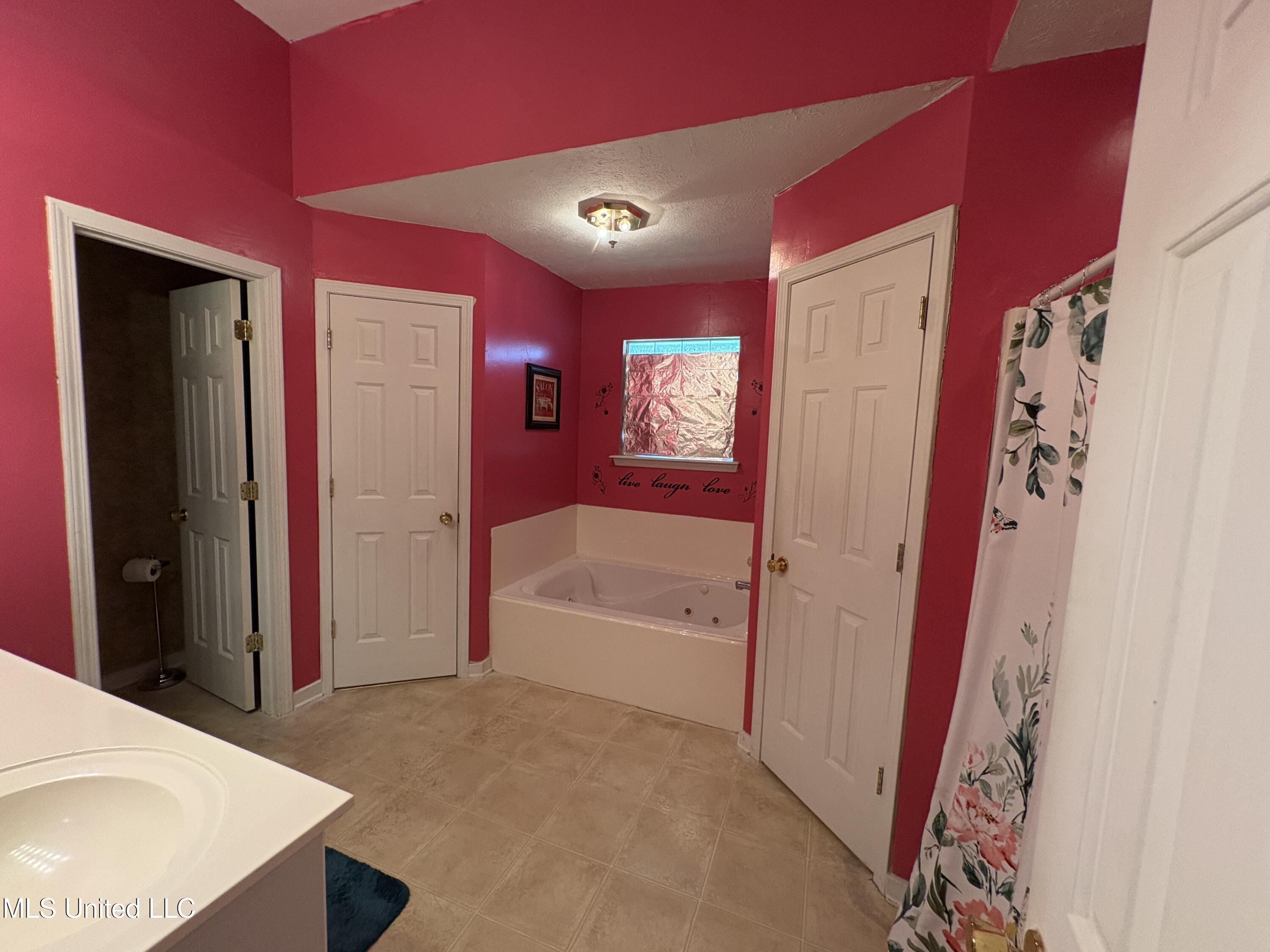 9831 Crooked Creek Boulevard, Byram, Mississippi image 14