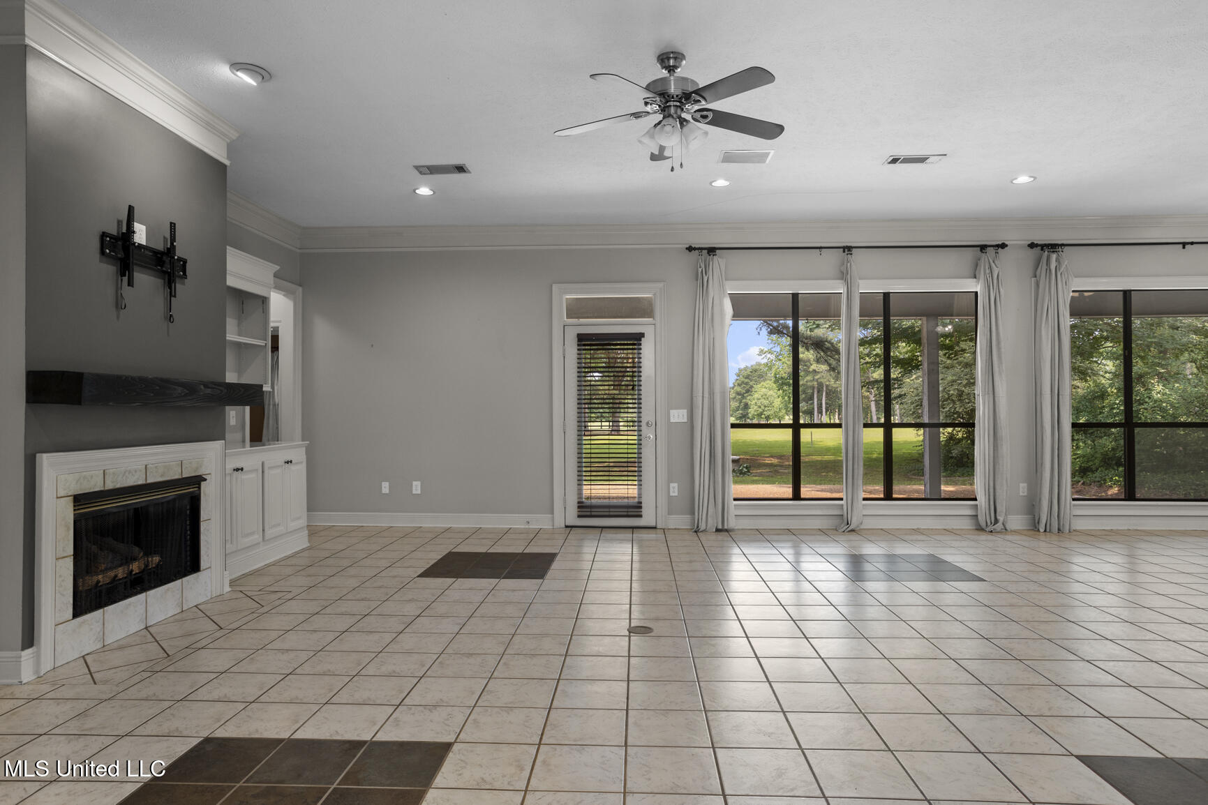 415 Spike Ridge, Canton, Mississippi image 3