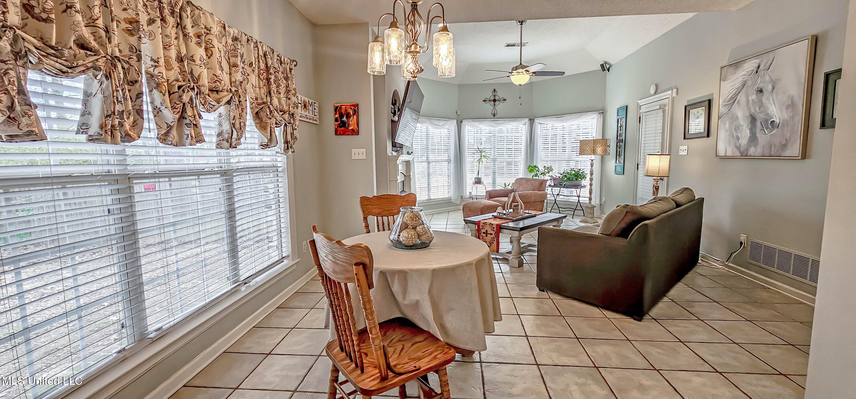 9855 Leslie Lane, Olive Branch, Mississippi image 21