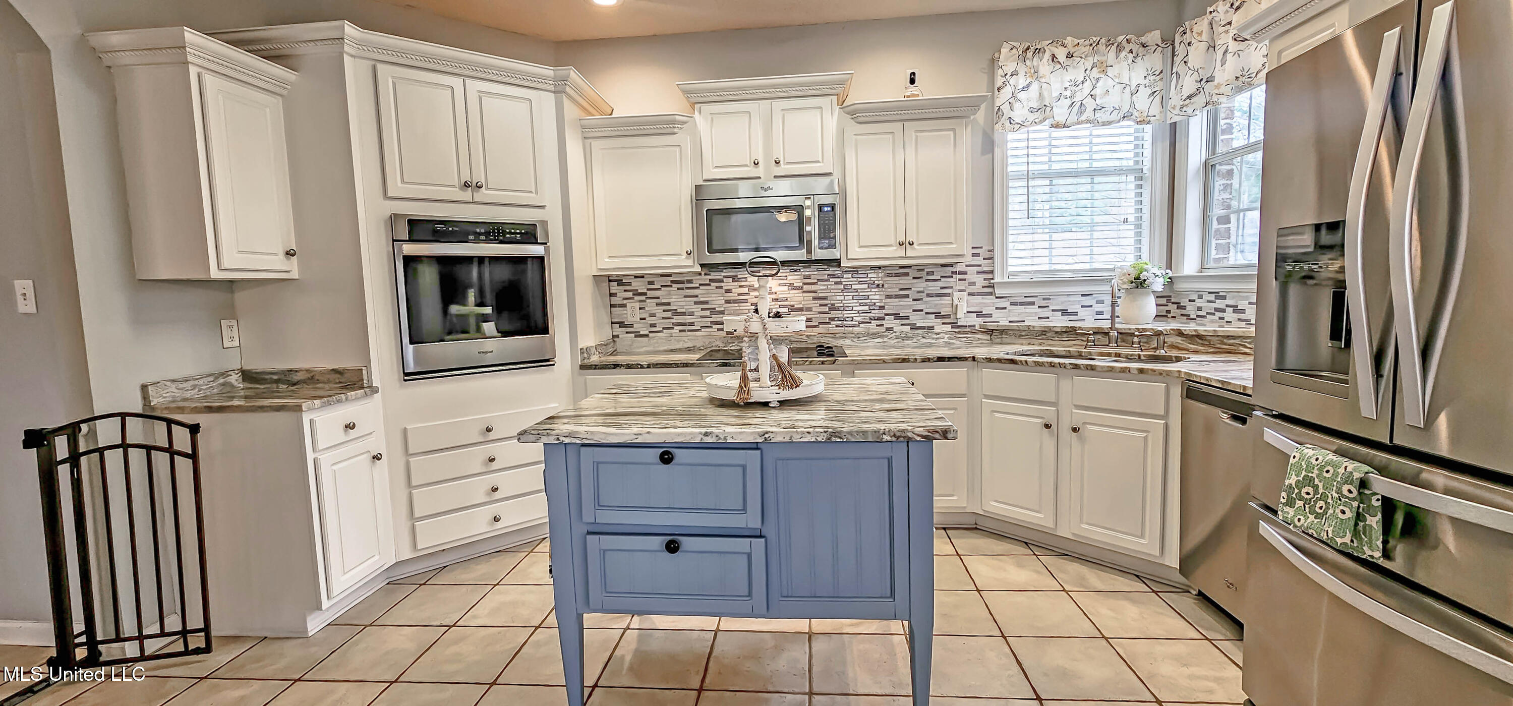 9855 Leslie Lane, Olive Branch, Mississippi image 18